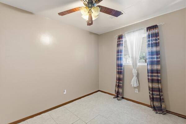 Photo 10 — 820 Monte Vista Road NE