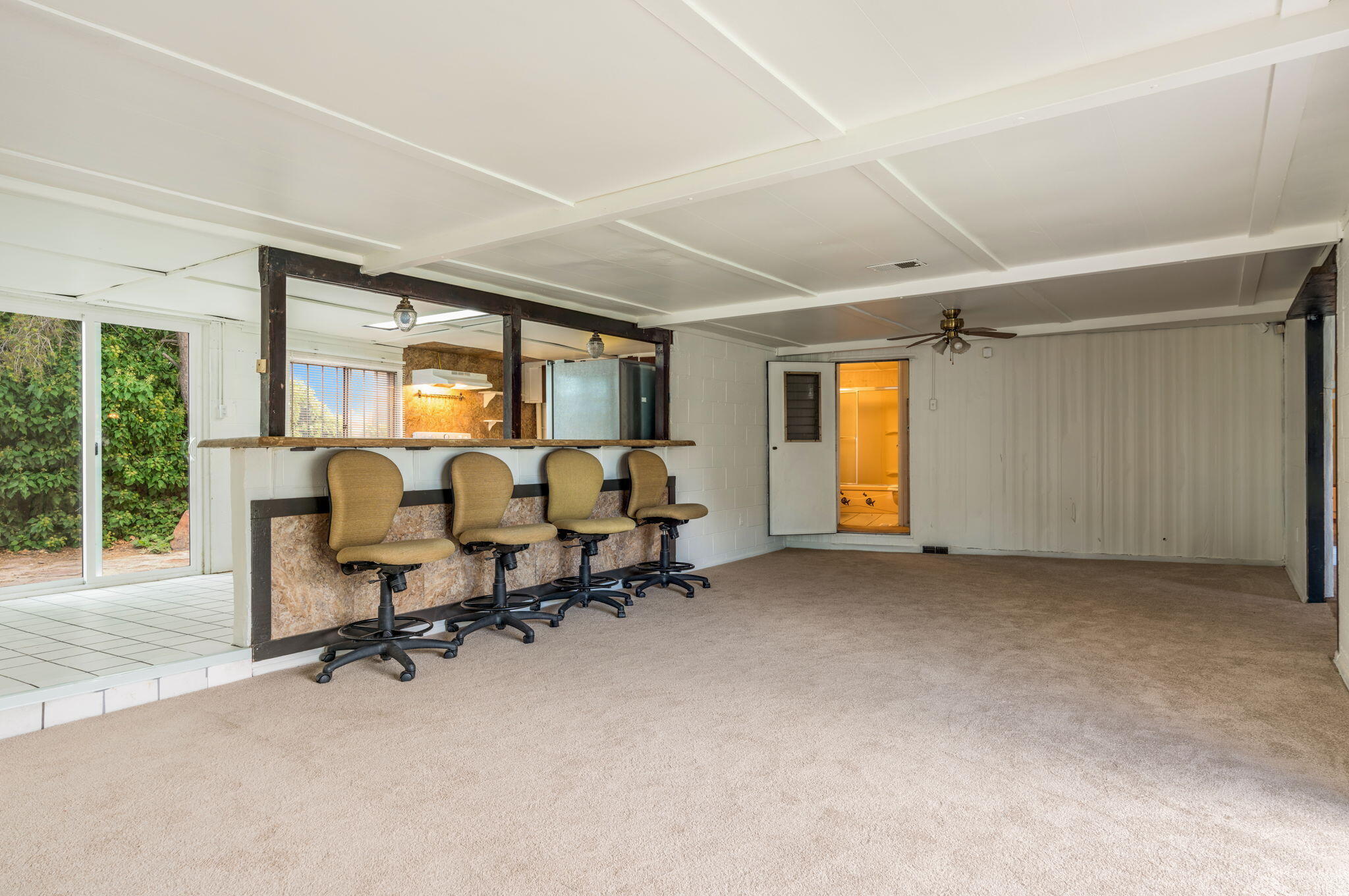 Photo 7 — 6304 Karlson Drive NE