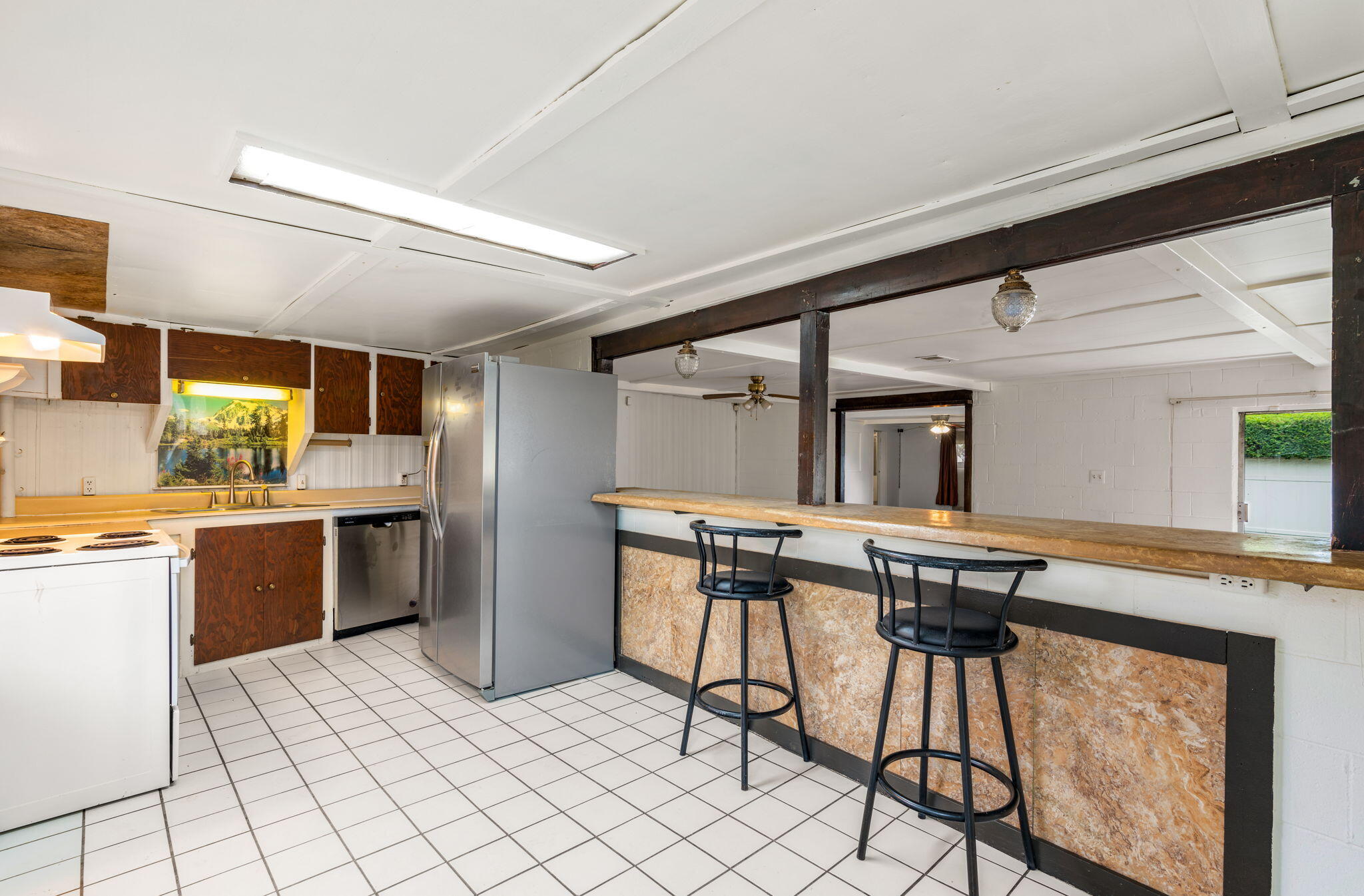 Photo 12 — 6304 Karlson Drive NE