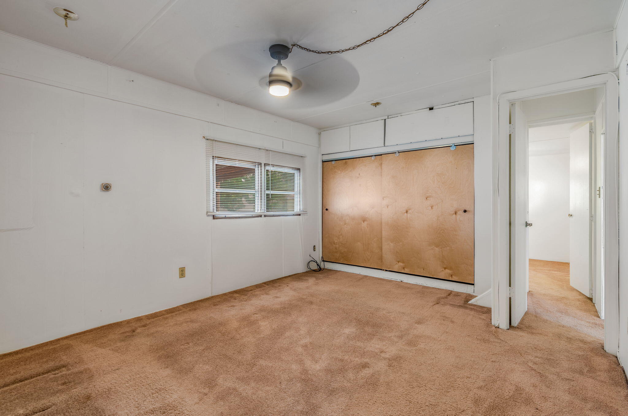 Photo 18 — 6304 Karlson Drive NE