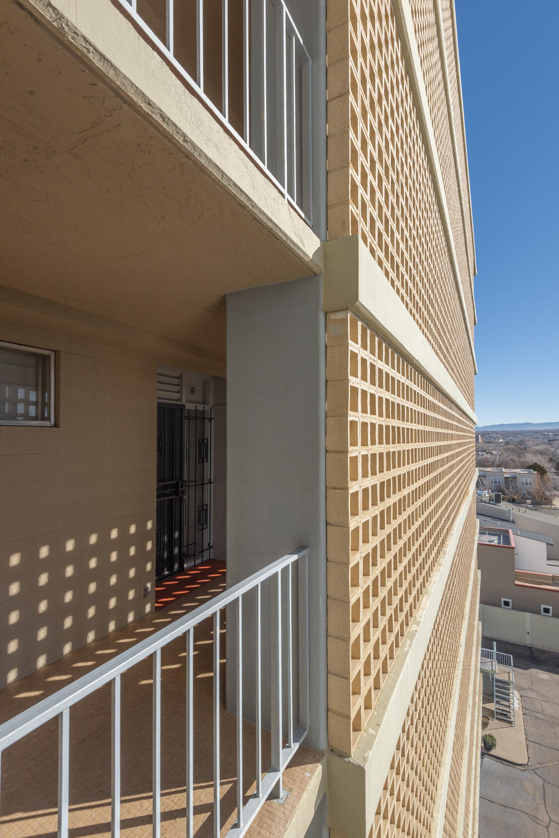 Photo 20 — 600 Alcalde Place SW 6A