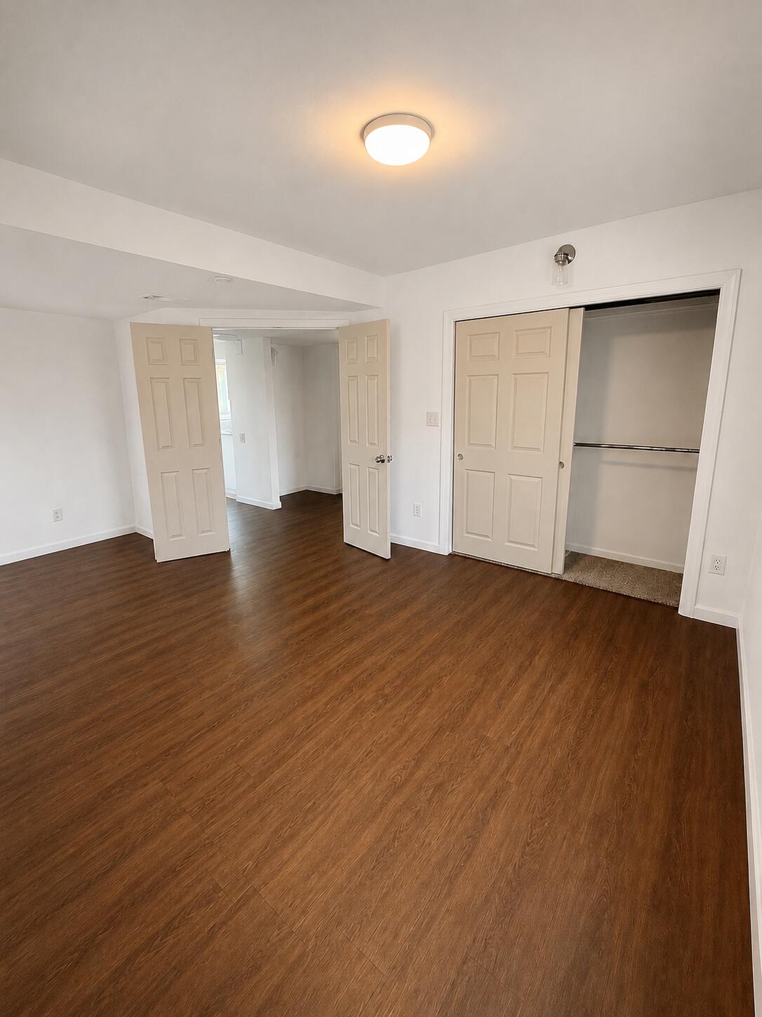 Photo 3 — 2442 Valencia Drive NE