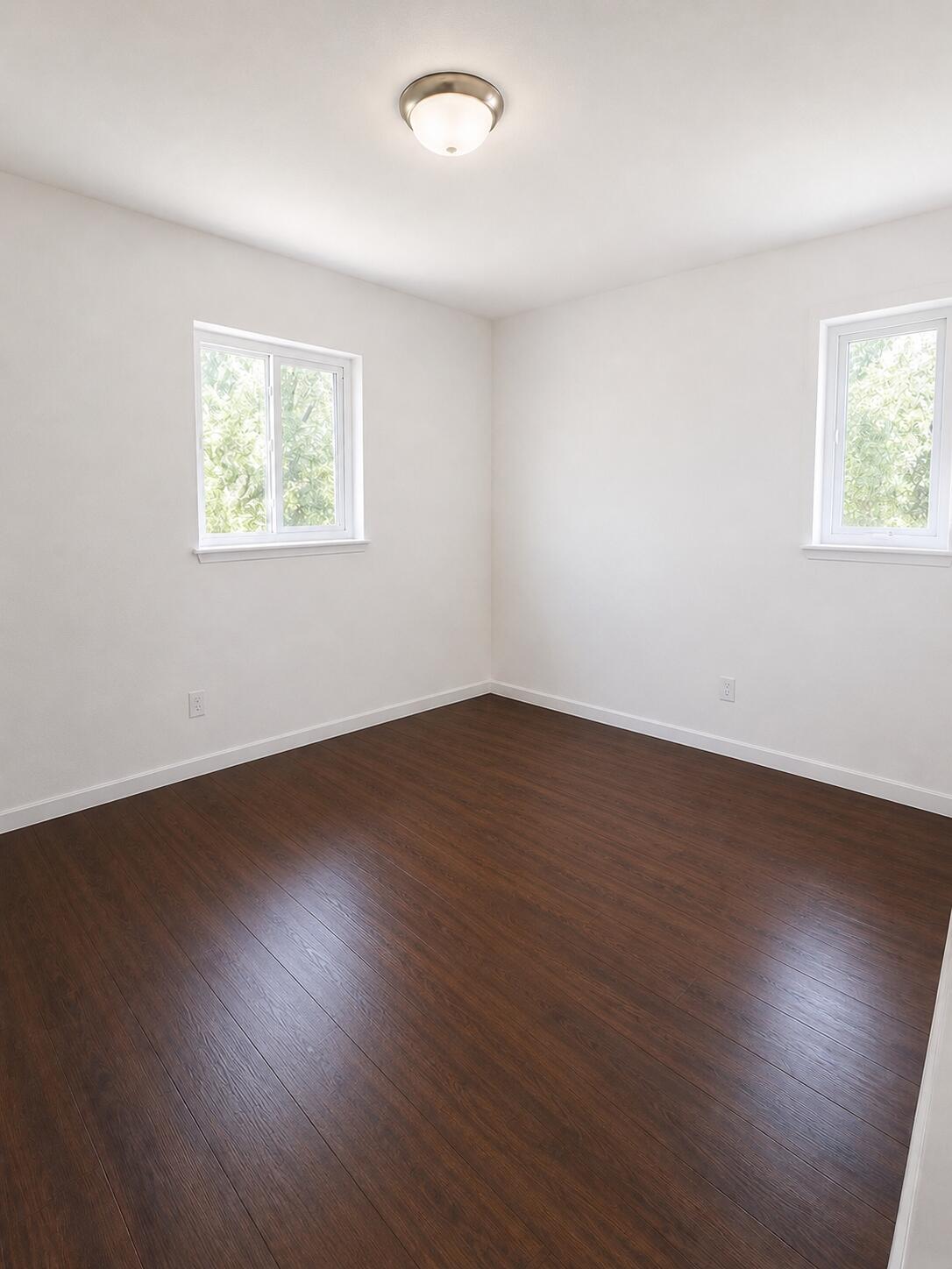 Photo 4 — 2442 Valencia Drive NE