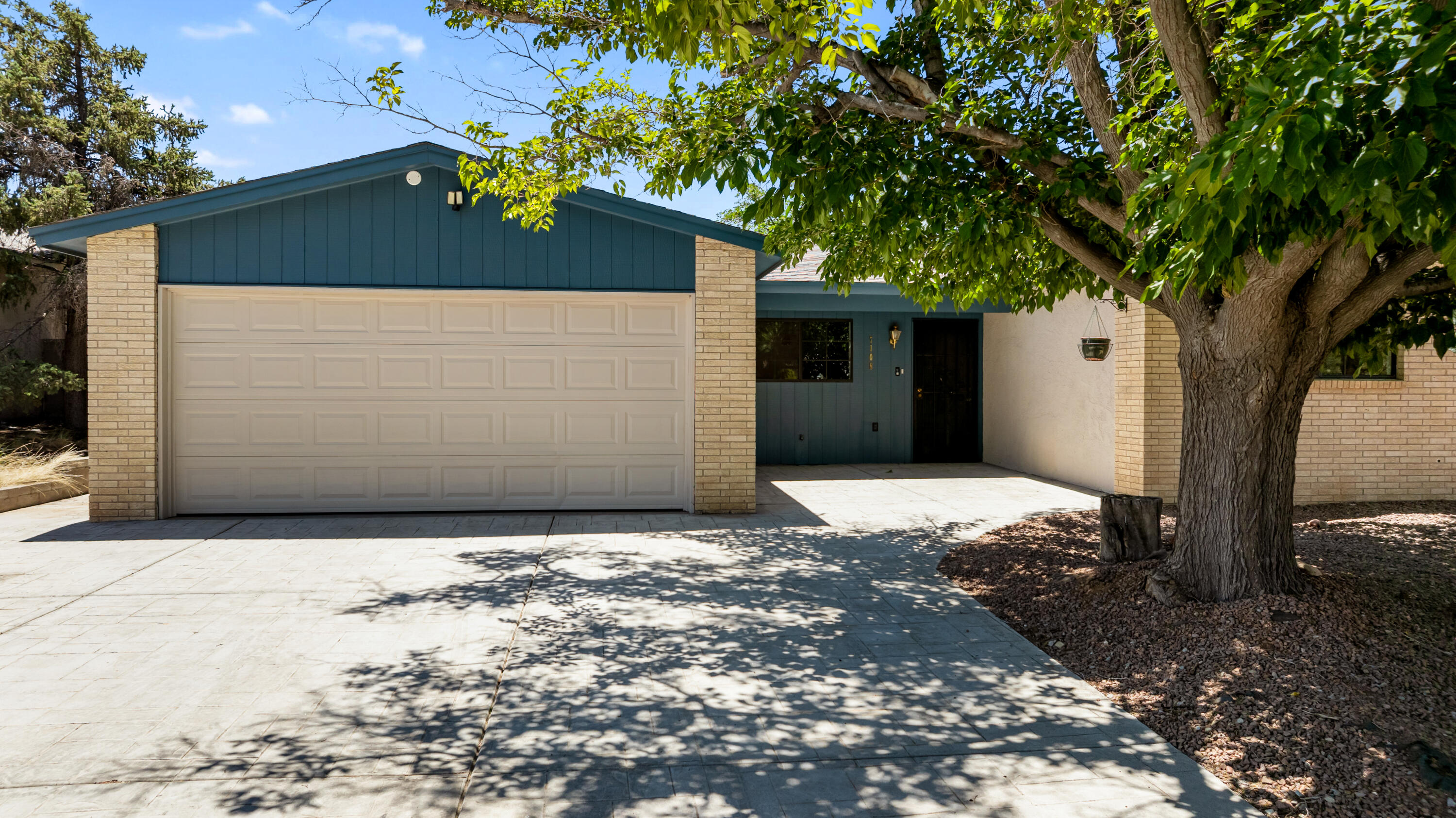 7108 Coulson Drive NE, Albuquerque, NM 87109