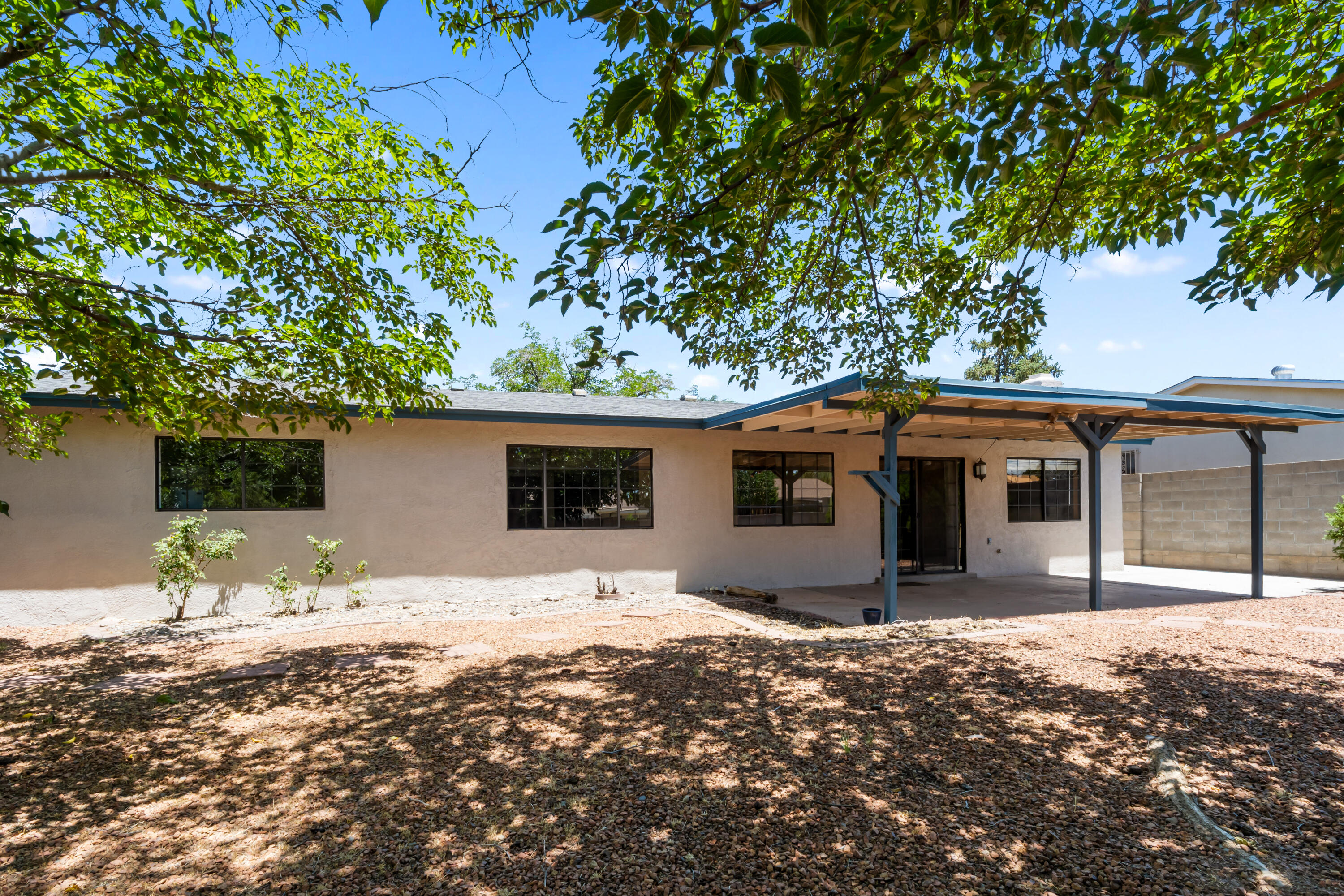 Photo 4 — 7108 Coulson Drive NE