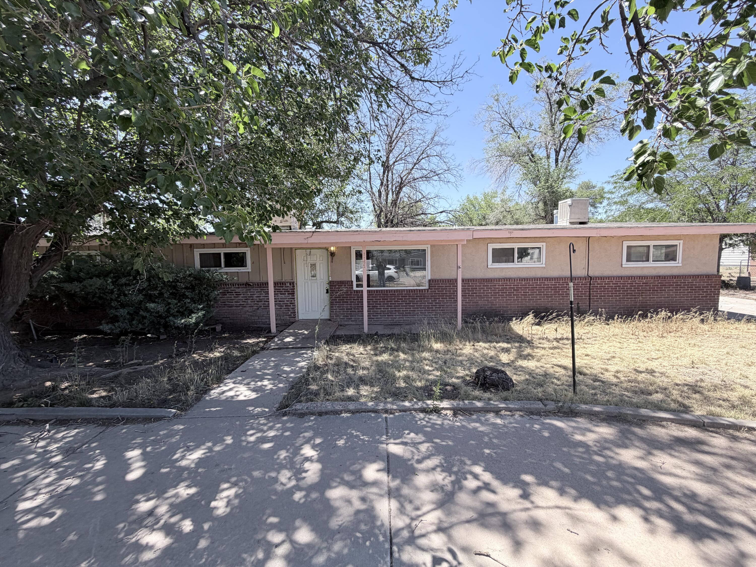 1155 La Vega Road, Bosque Farms, NM 87068