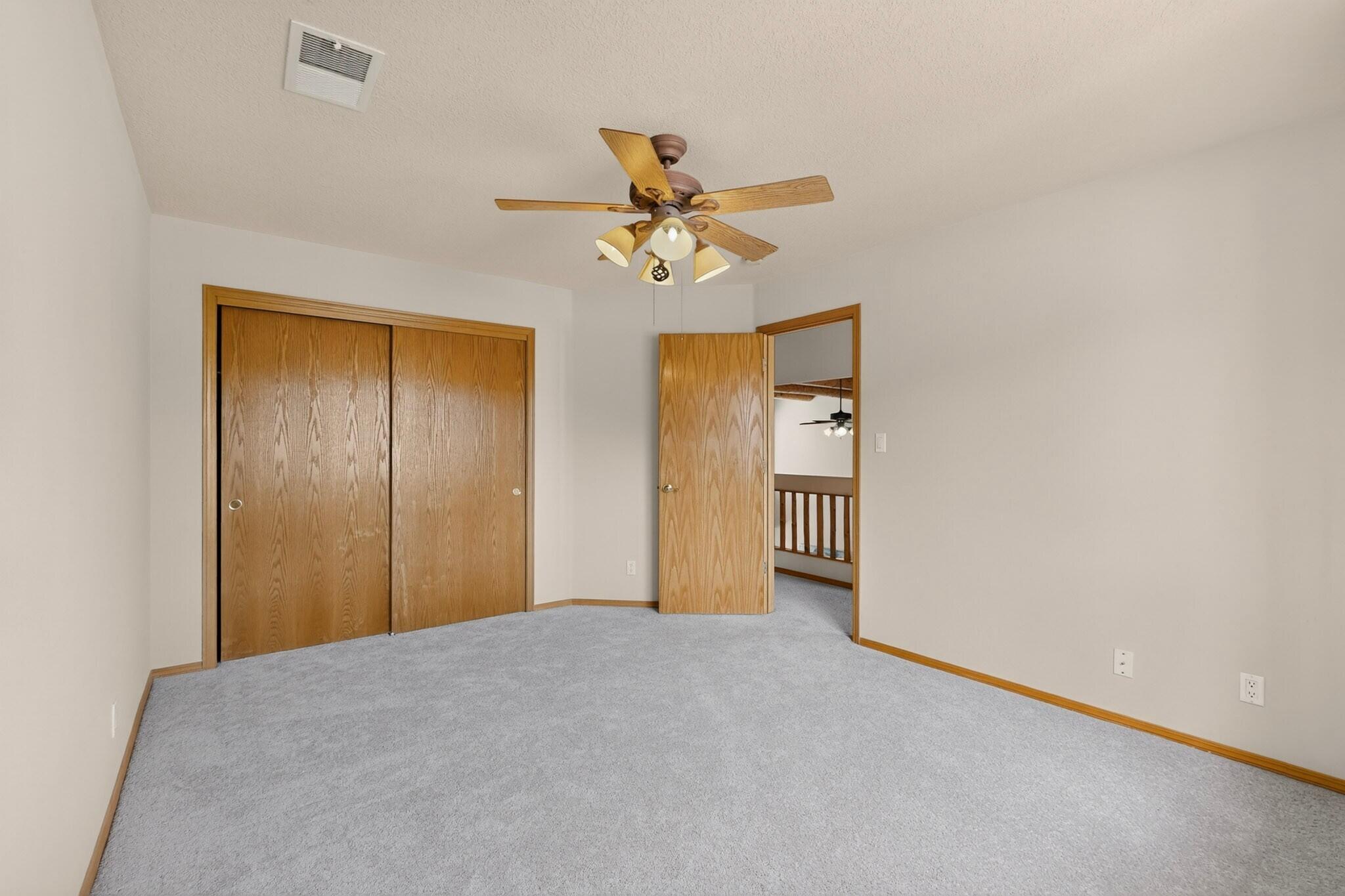 Photo 4 — 9808 Karak Road NE