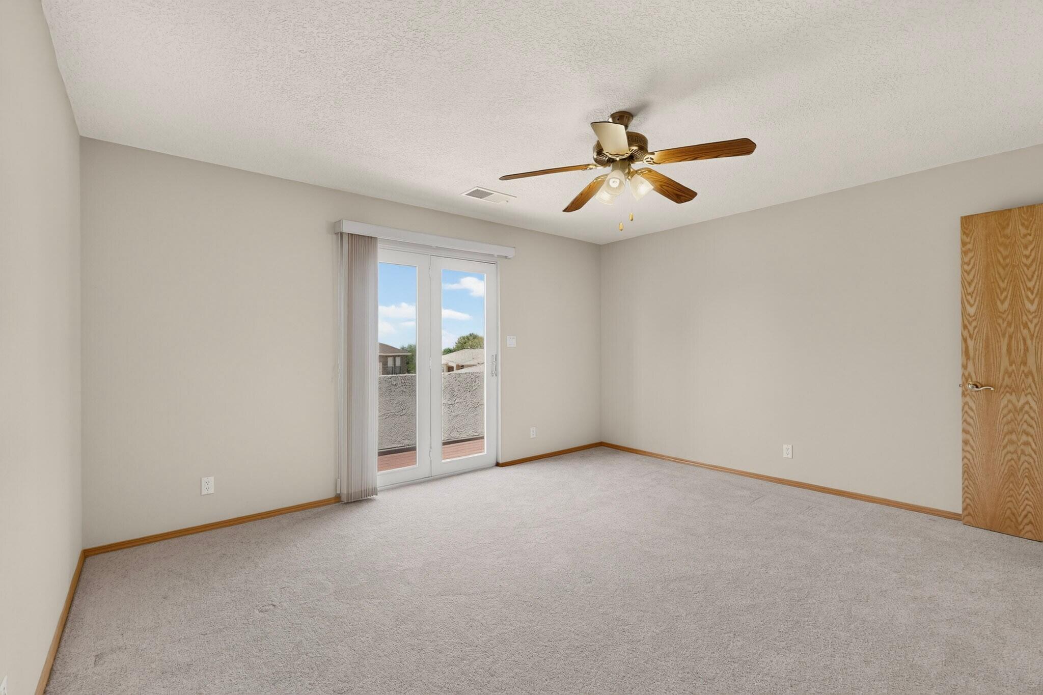 Photo 10 — 9808 Karak Road NE