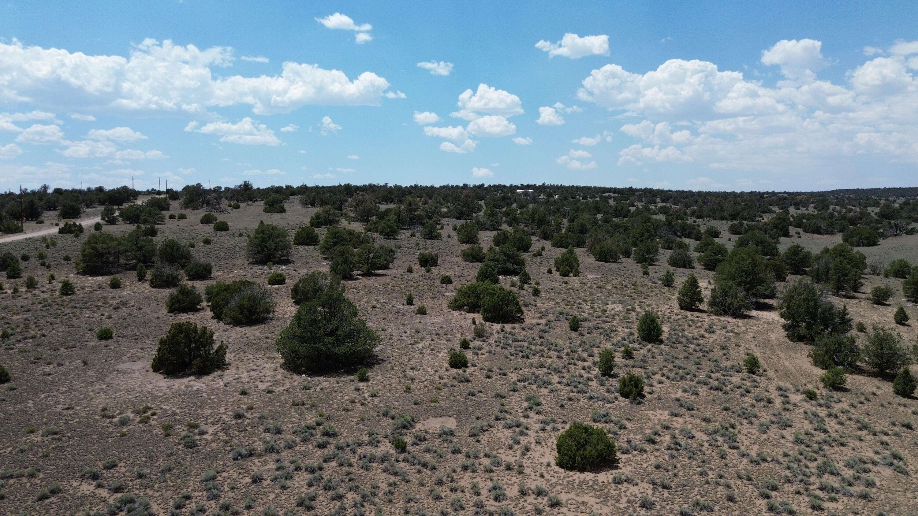 Photo 17 — LOT 8 HORSESHOE TRAIL