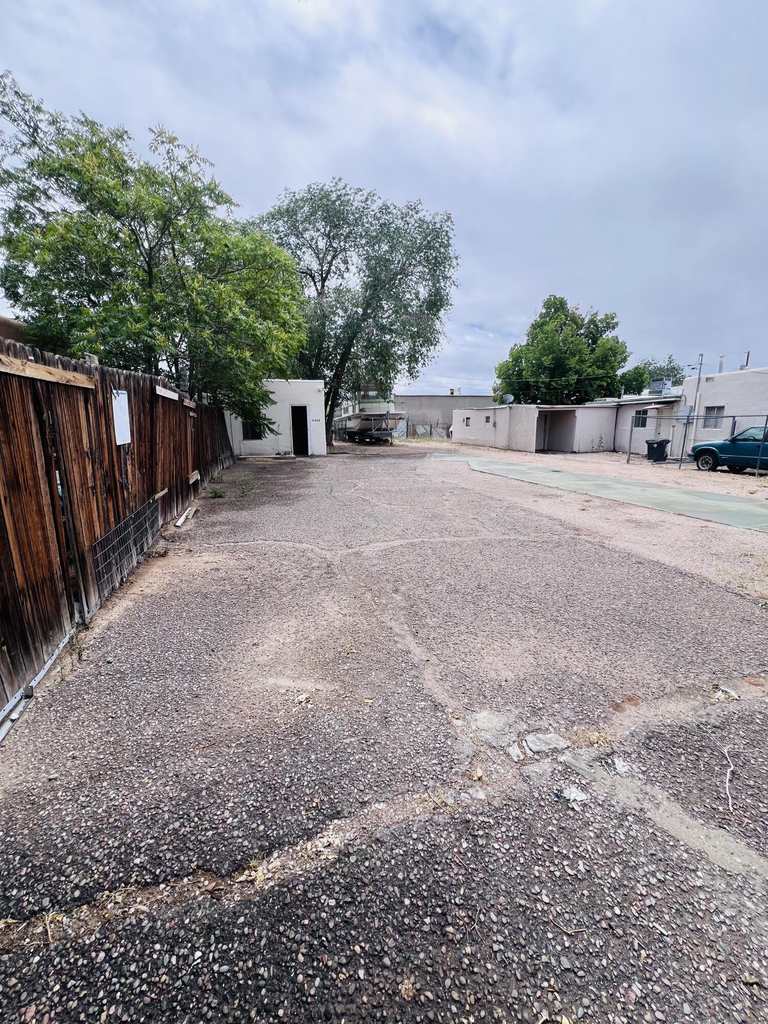 6406 N Cochiti Road SE, Albuquerque, NM 87108