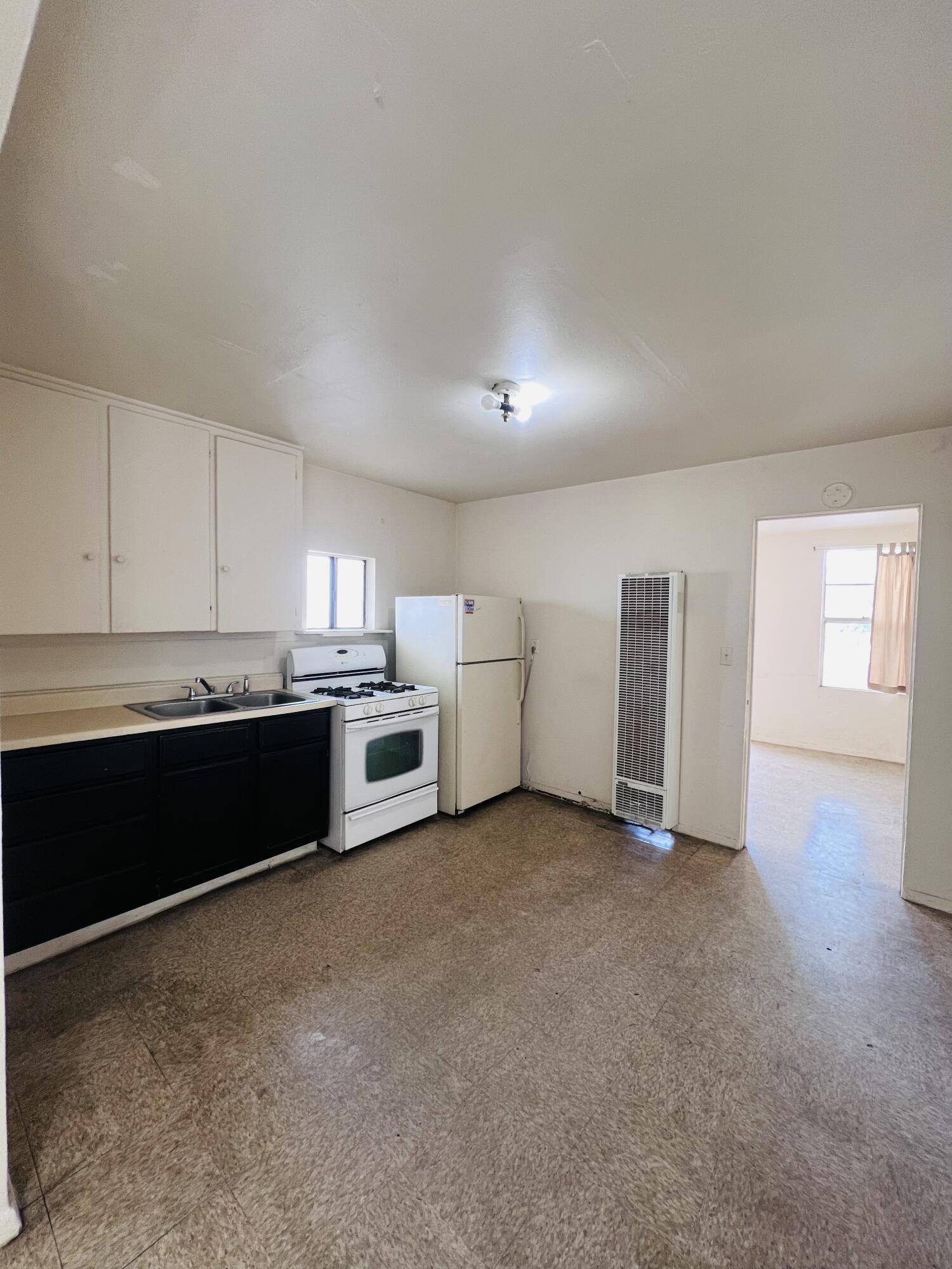 Photo 5 — 6406 N Cochiti Road SE