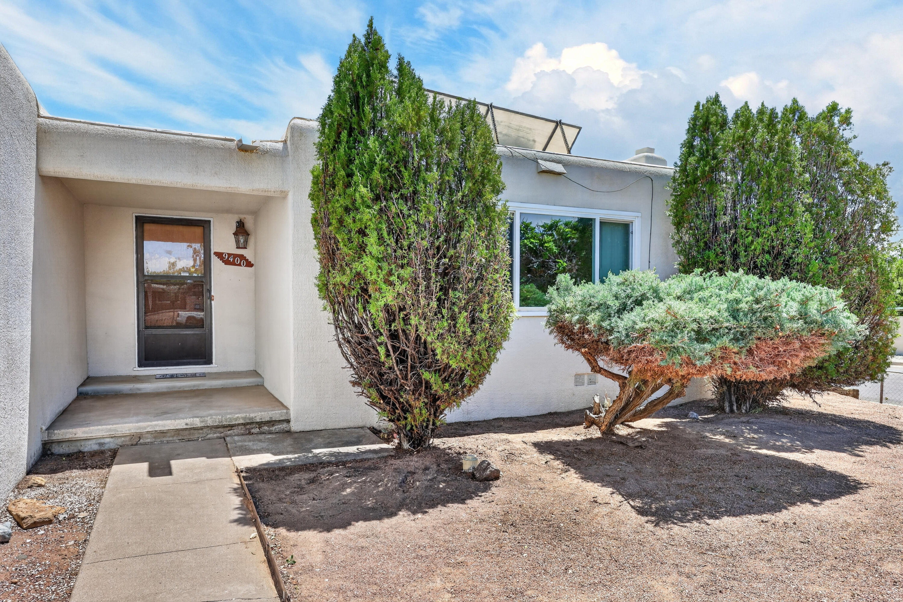 Photo 3 — 9400 Shoshone Road NE