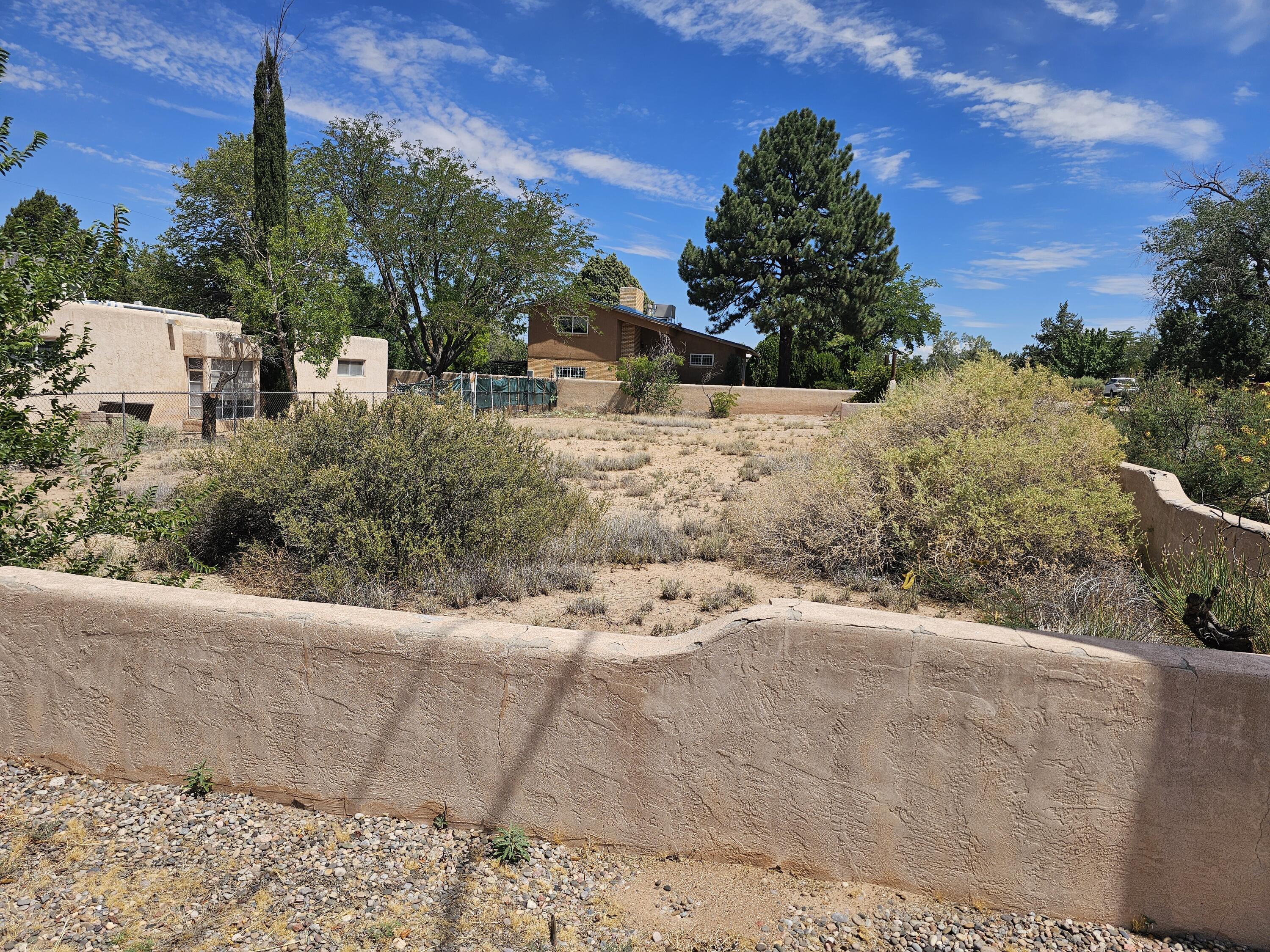 Photo 2 — 4417 Marble Avenue NE