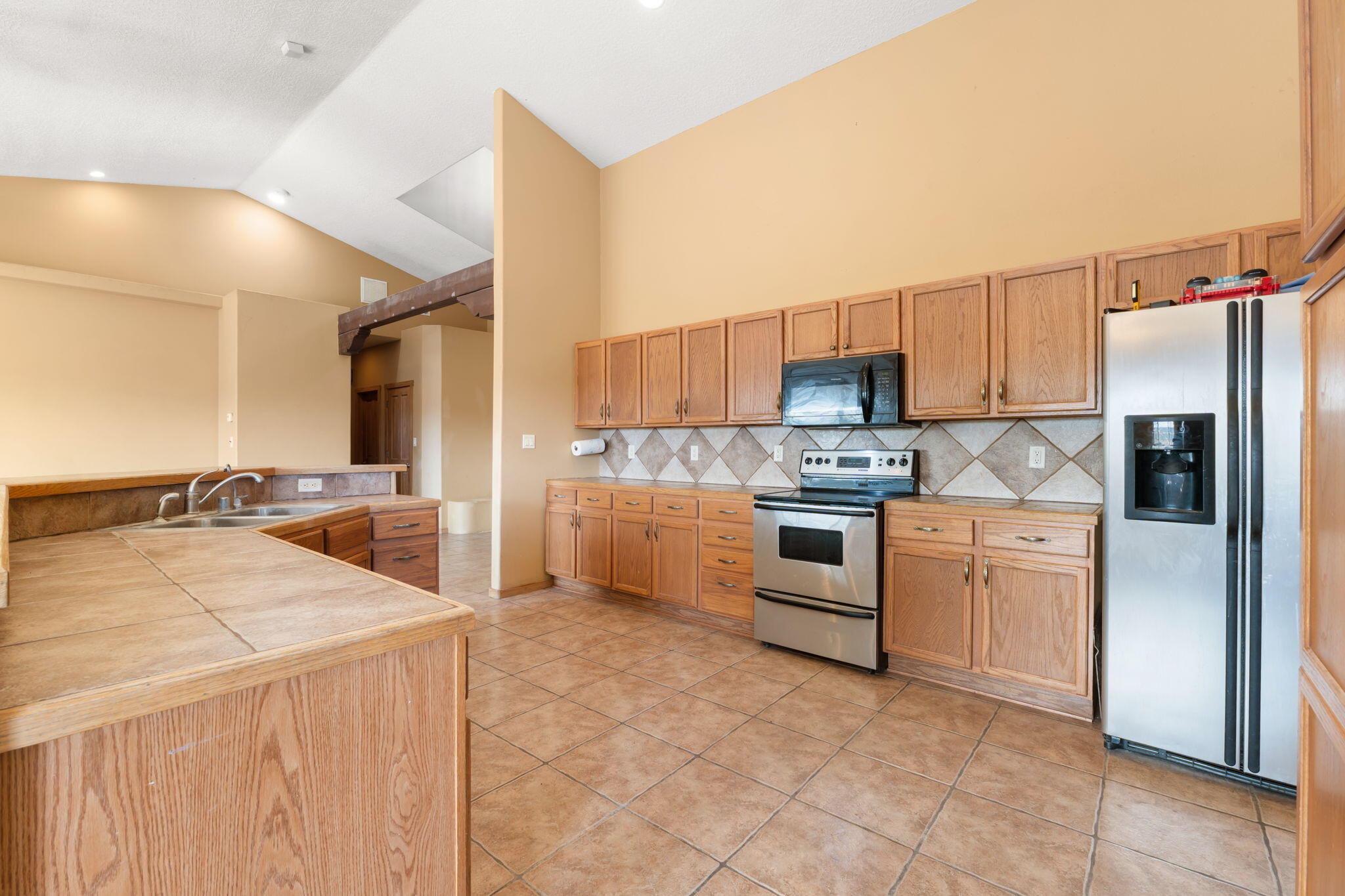 Photo 12 — 46 Serrania Drive