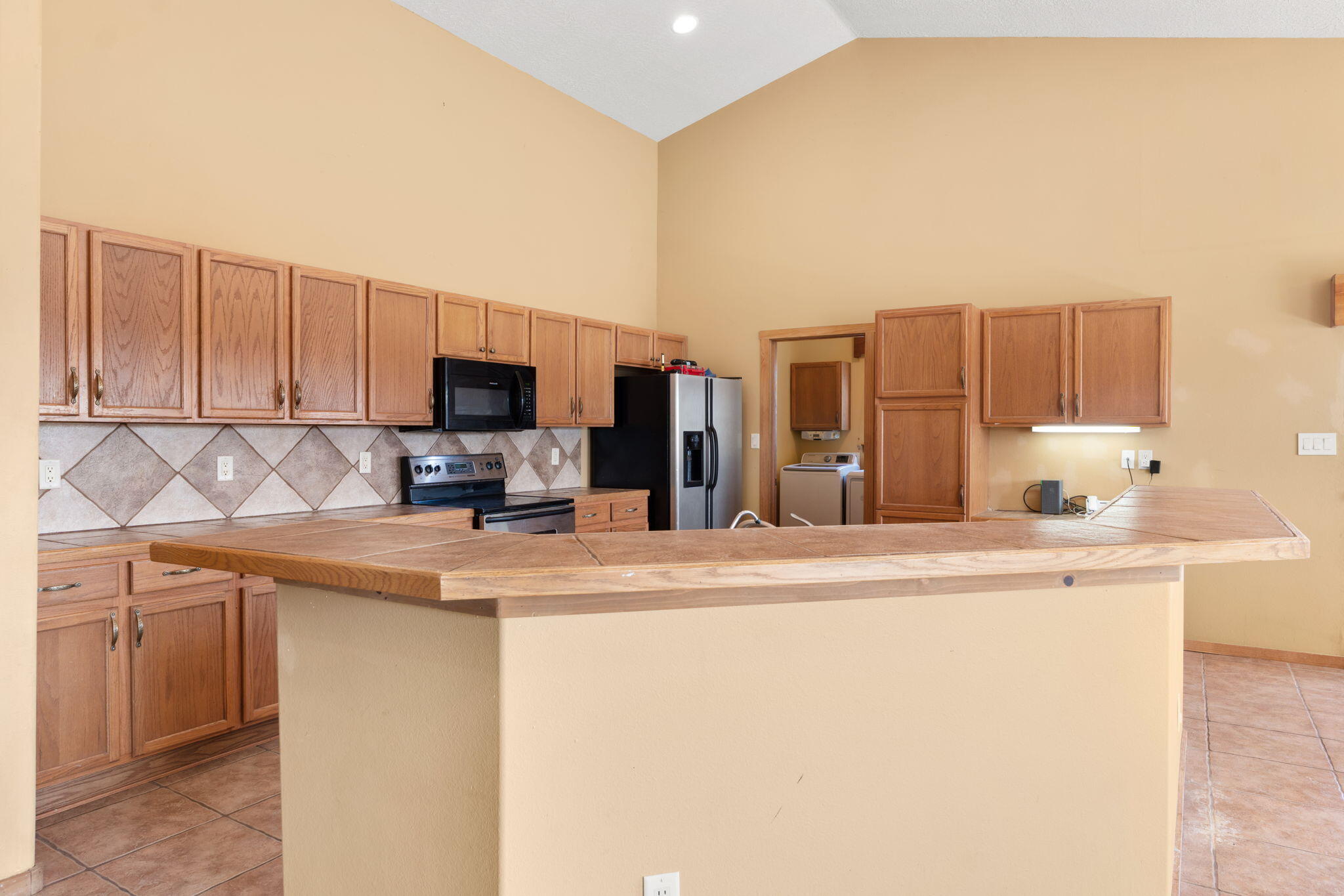 Photo 13 — 46 Serrania Drive