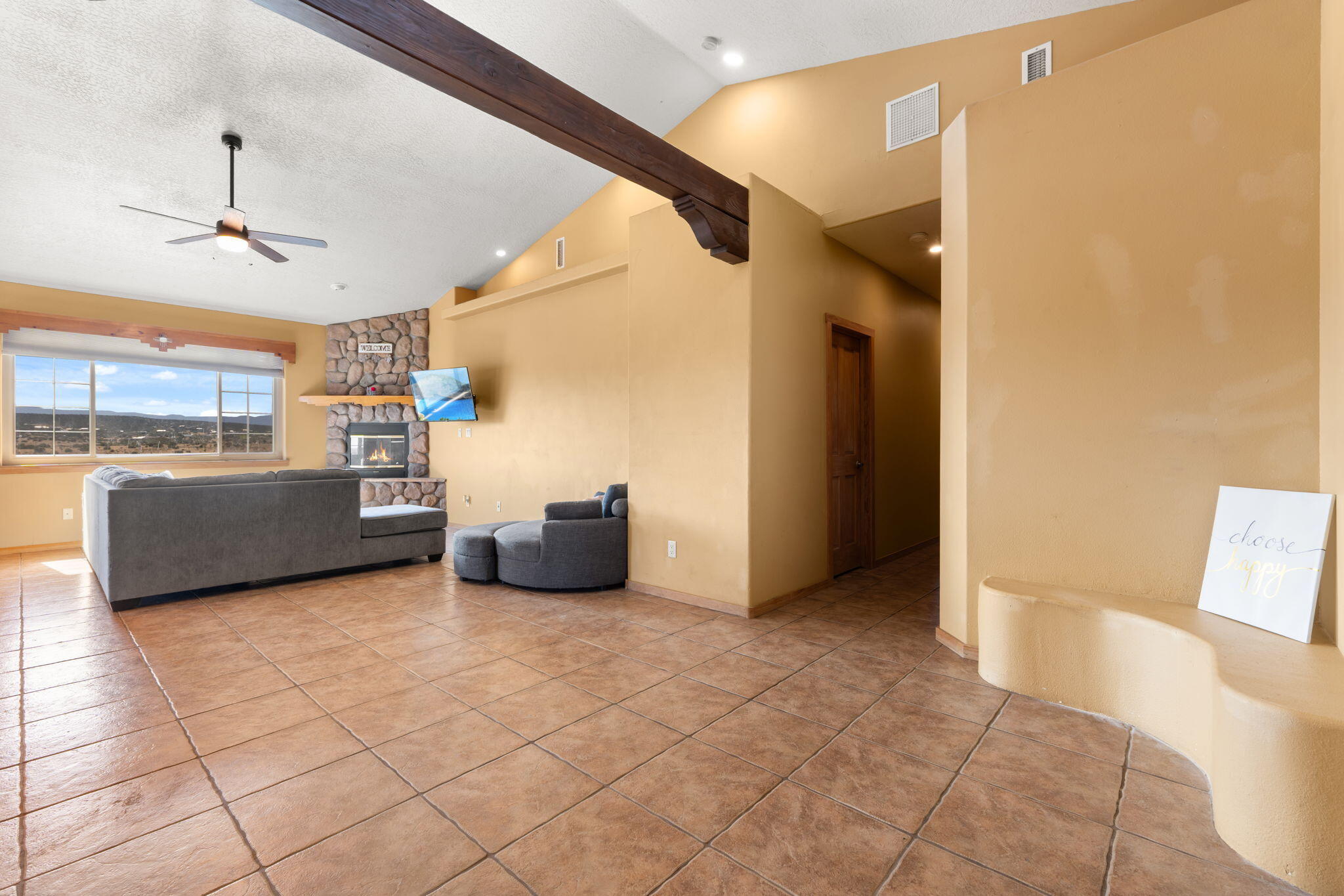 Photo 3 — 46 Serrania Drive