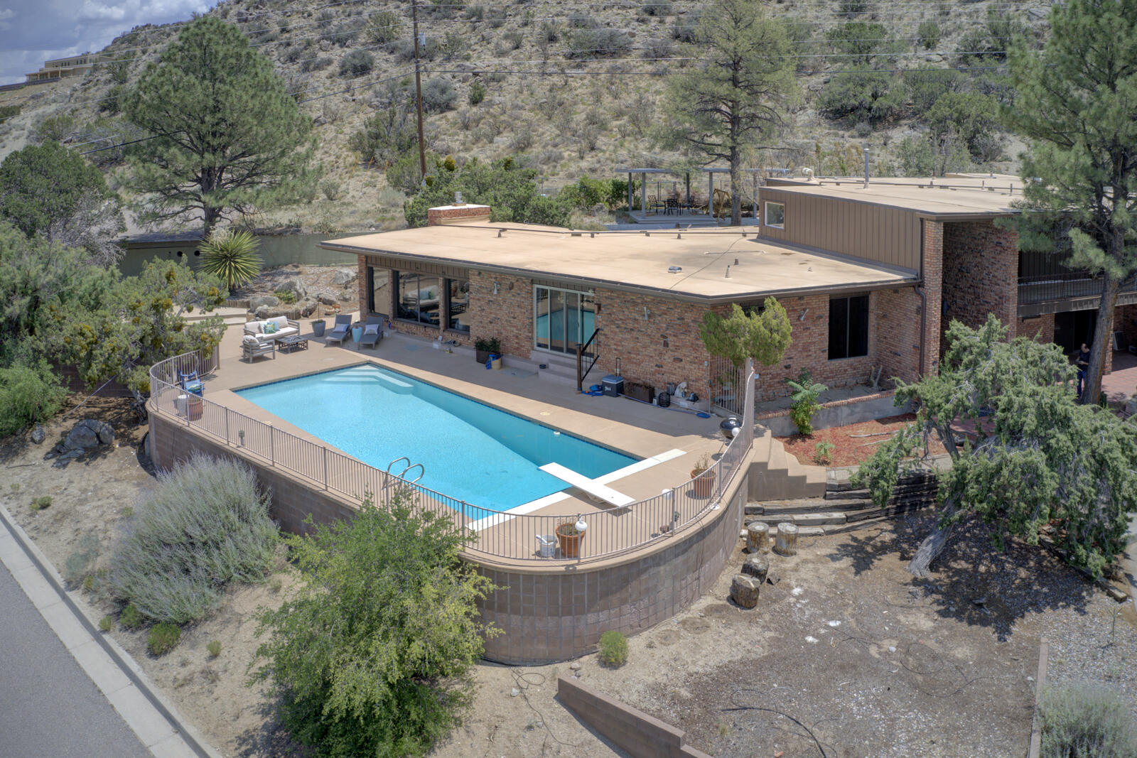 Photo 16 — 1100 Warm Sands Drive SE