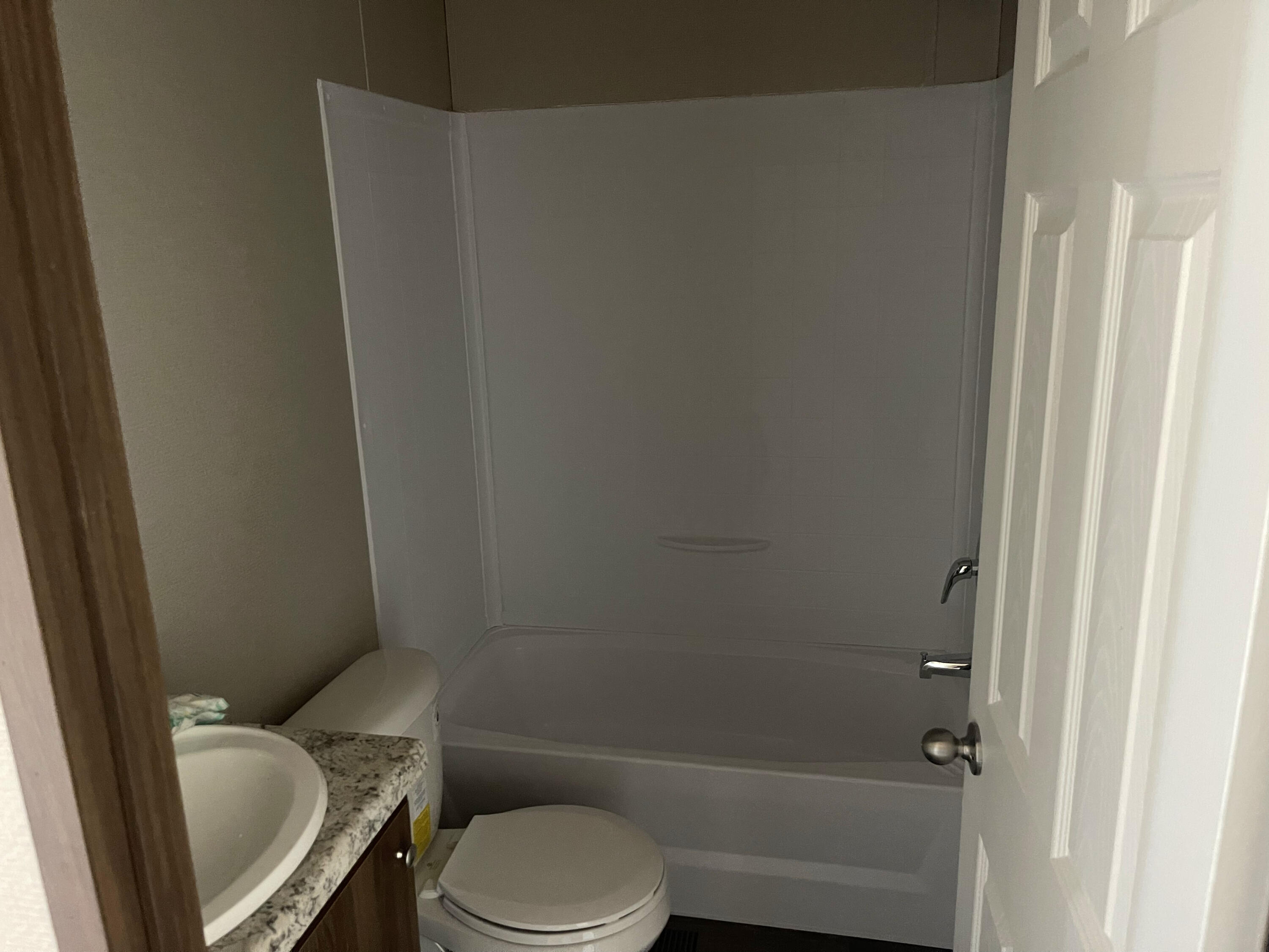 Photo 16 — 805 Maple Avenue
