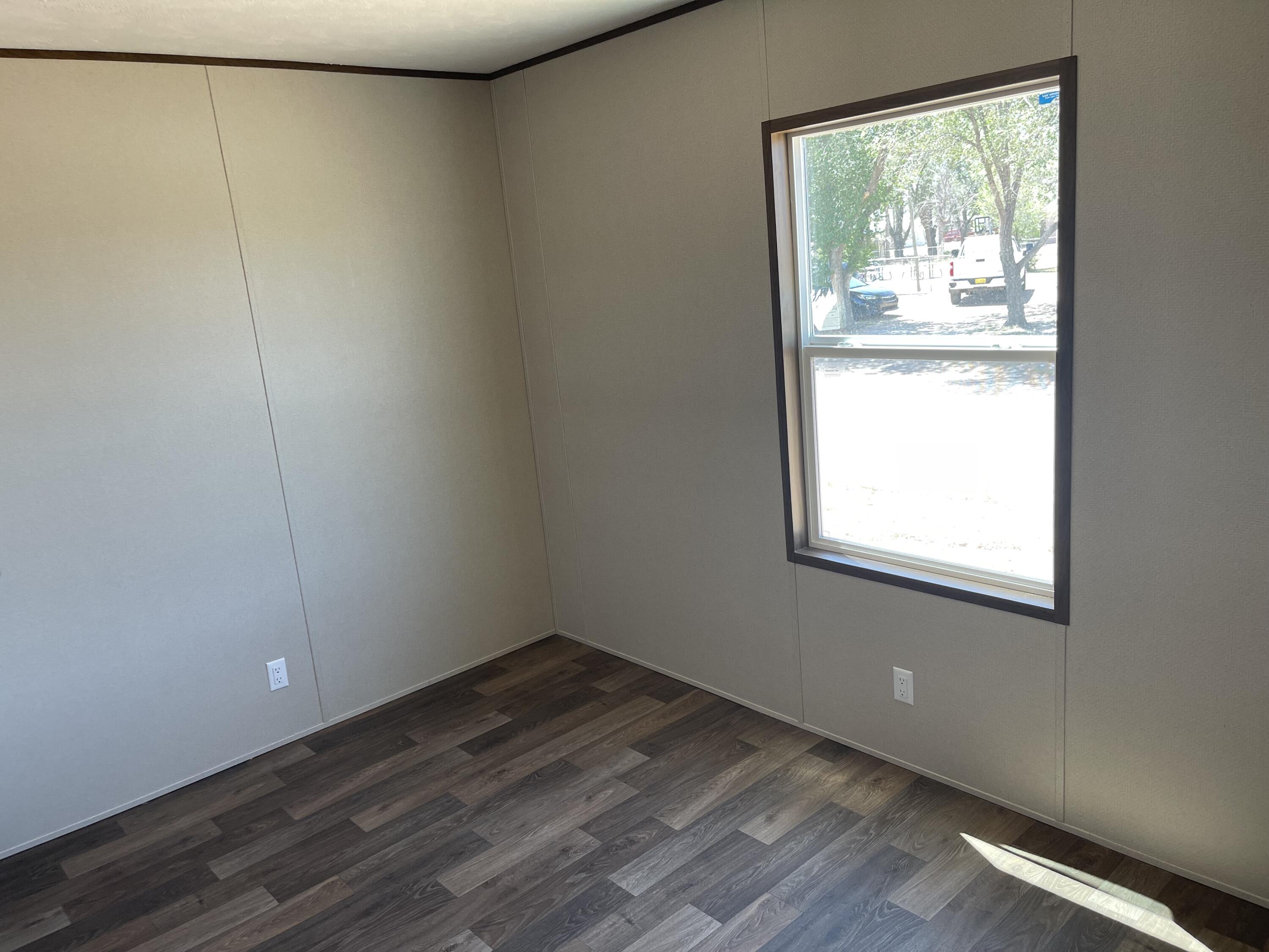 Photo 17 — 805 Maple Avenue
