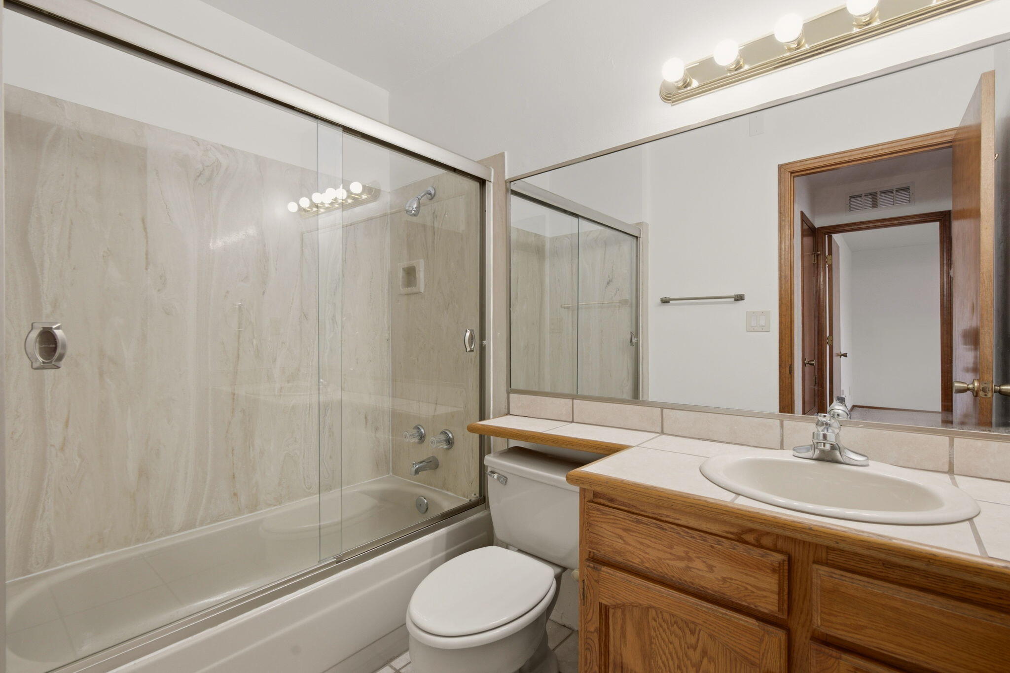 Photo 14 — 7708 Pinewood Drive NW