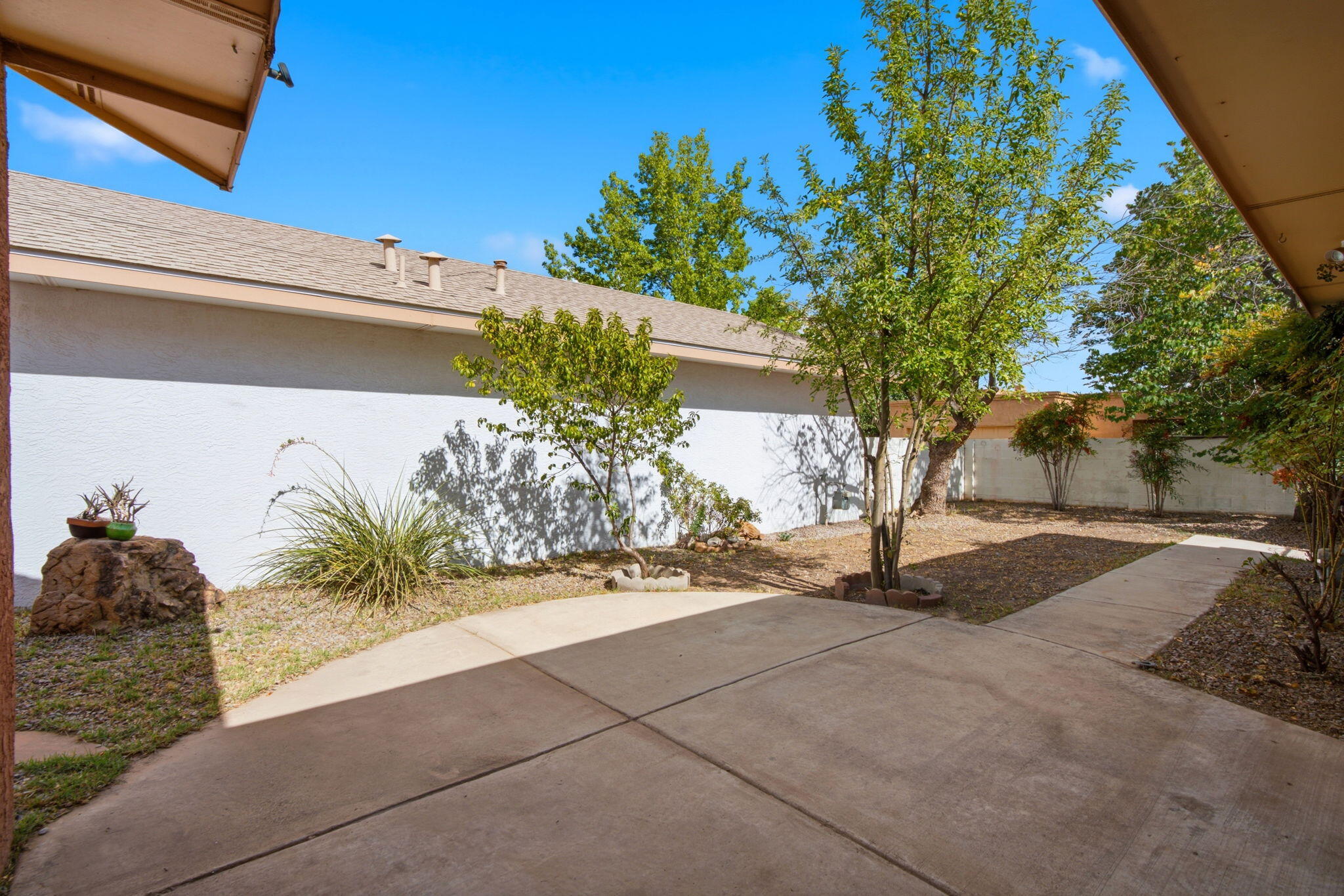 Photo 16 — 7708 Pinewood Drive NW