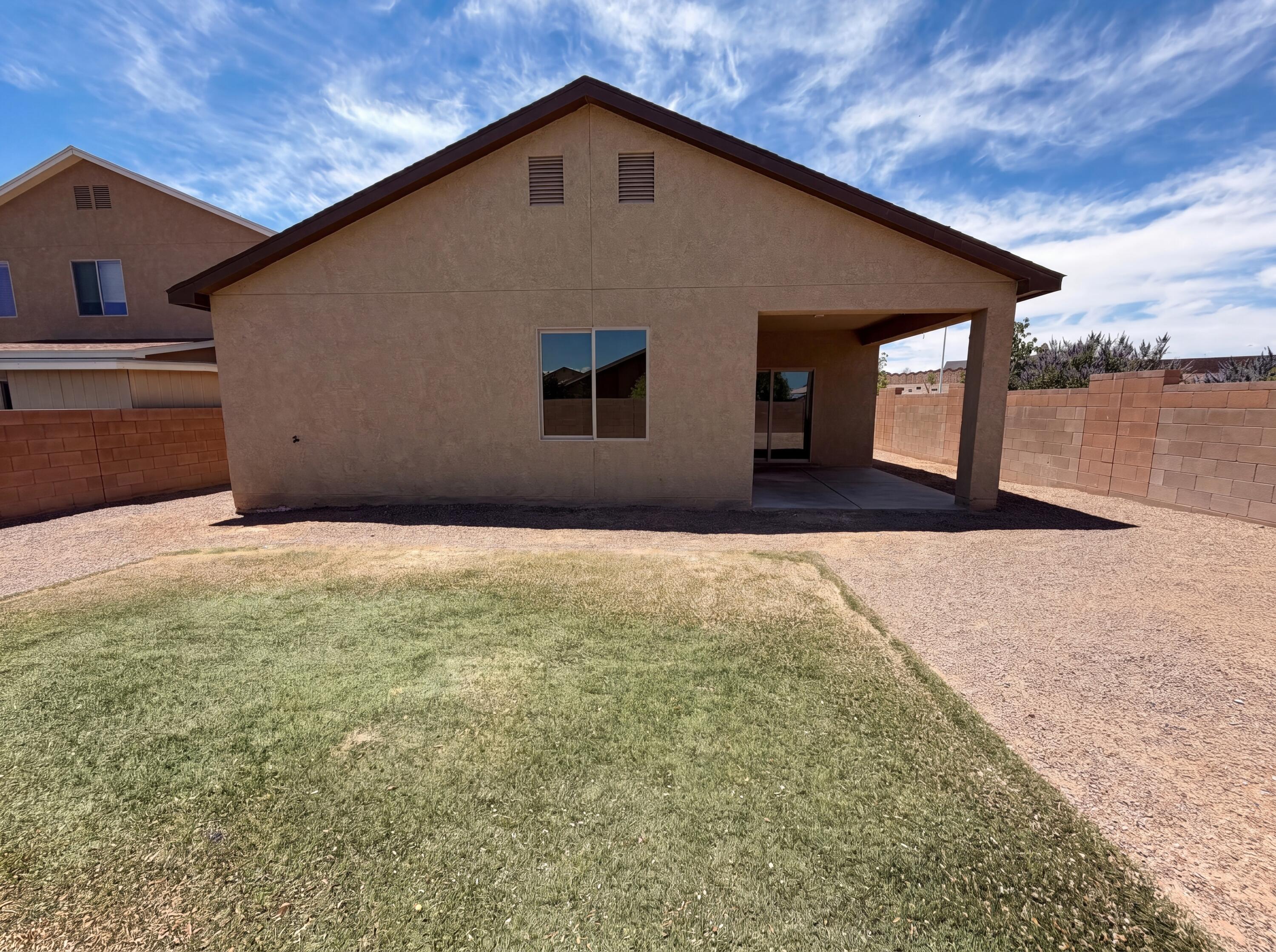 Photo 15 — 3504 Wild Horse Road NE