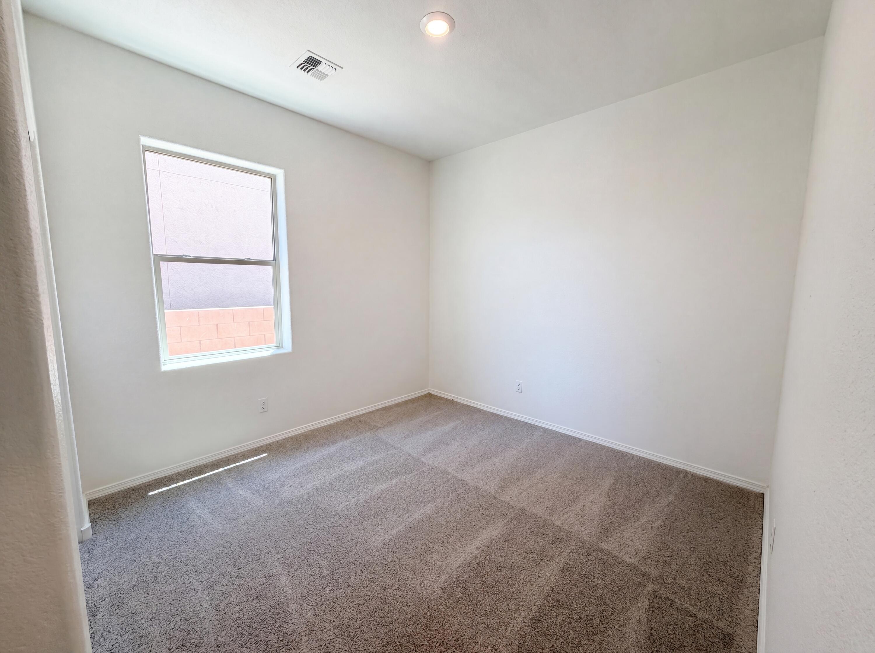 Photo 2 — 3504 Wild Horse Road NE