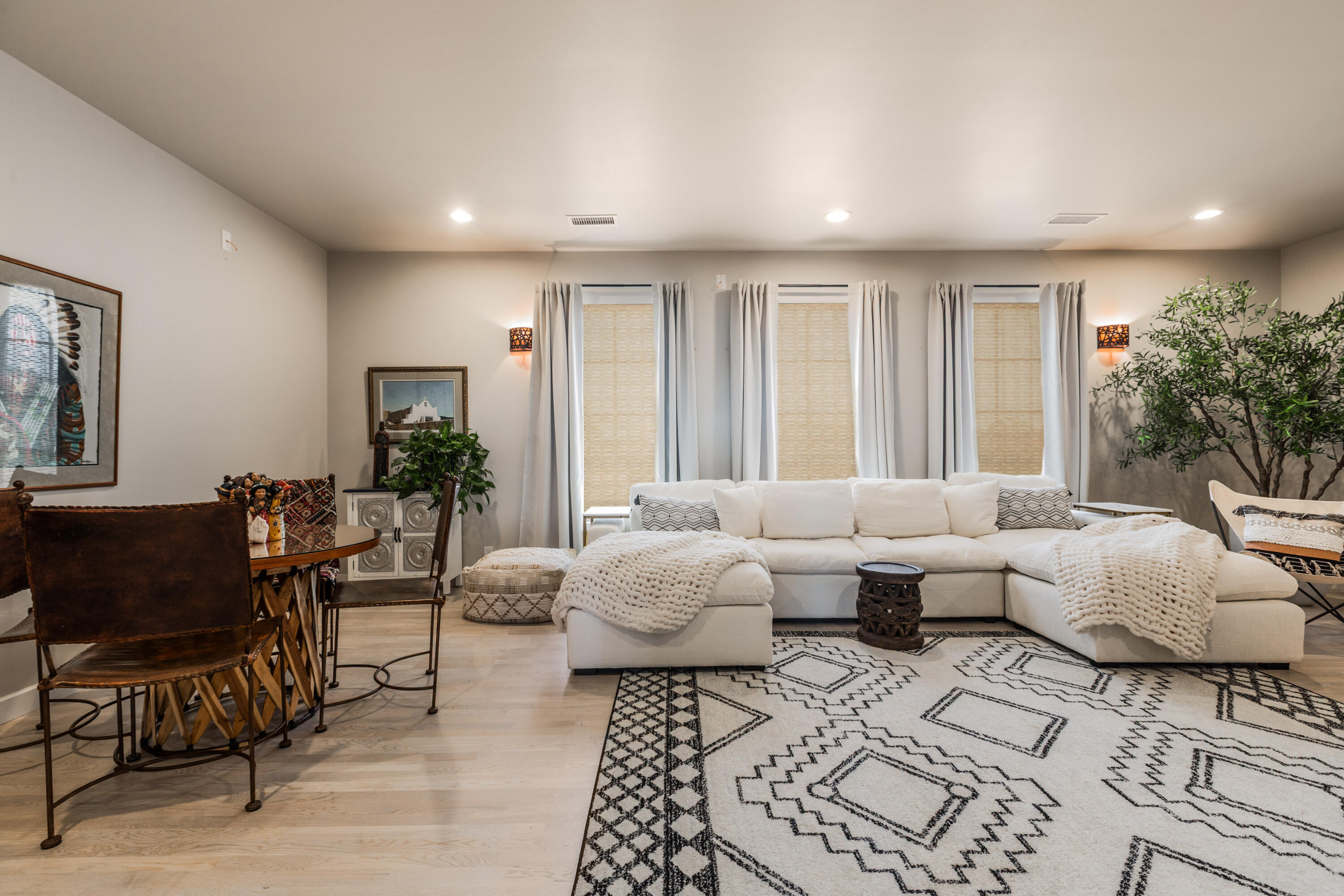 Photo 4 — 2309 Mananitas Lane NW