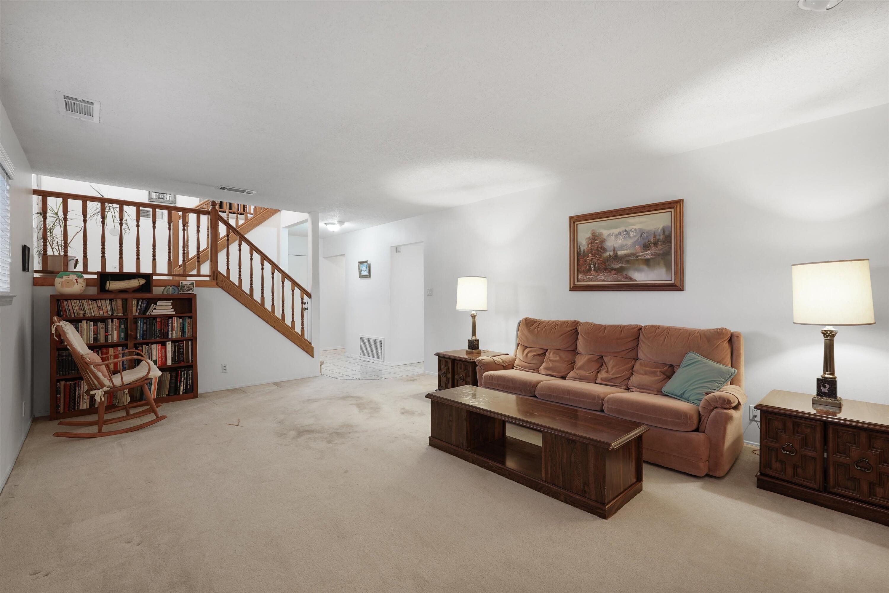 Photo 12 — 4540 Palmyra Avenue NW