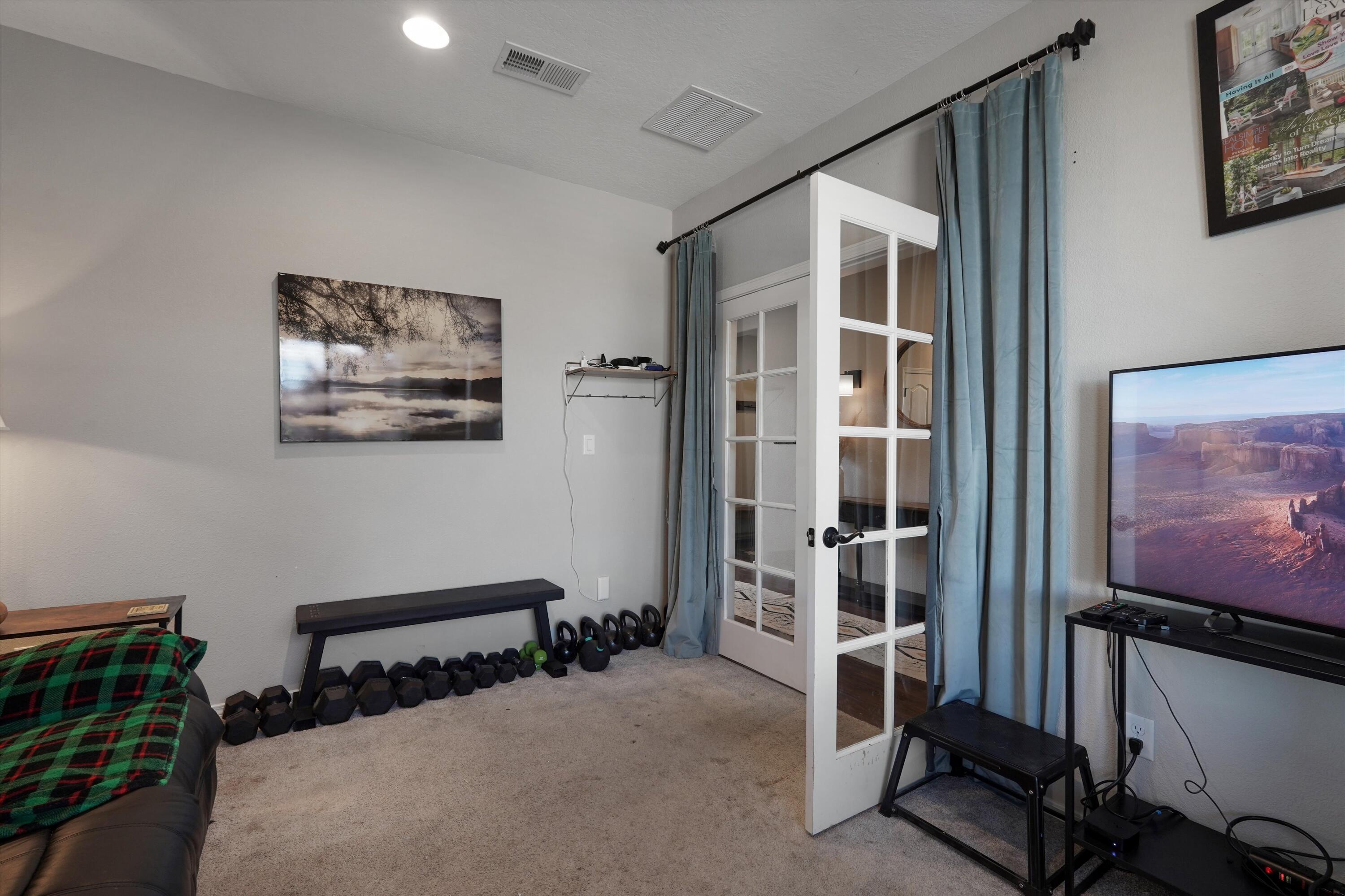 Photo 18 — 6123 Wyeth Drive SE