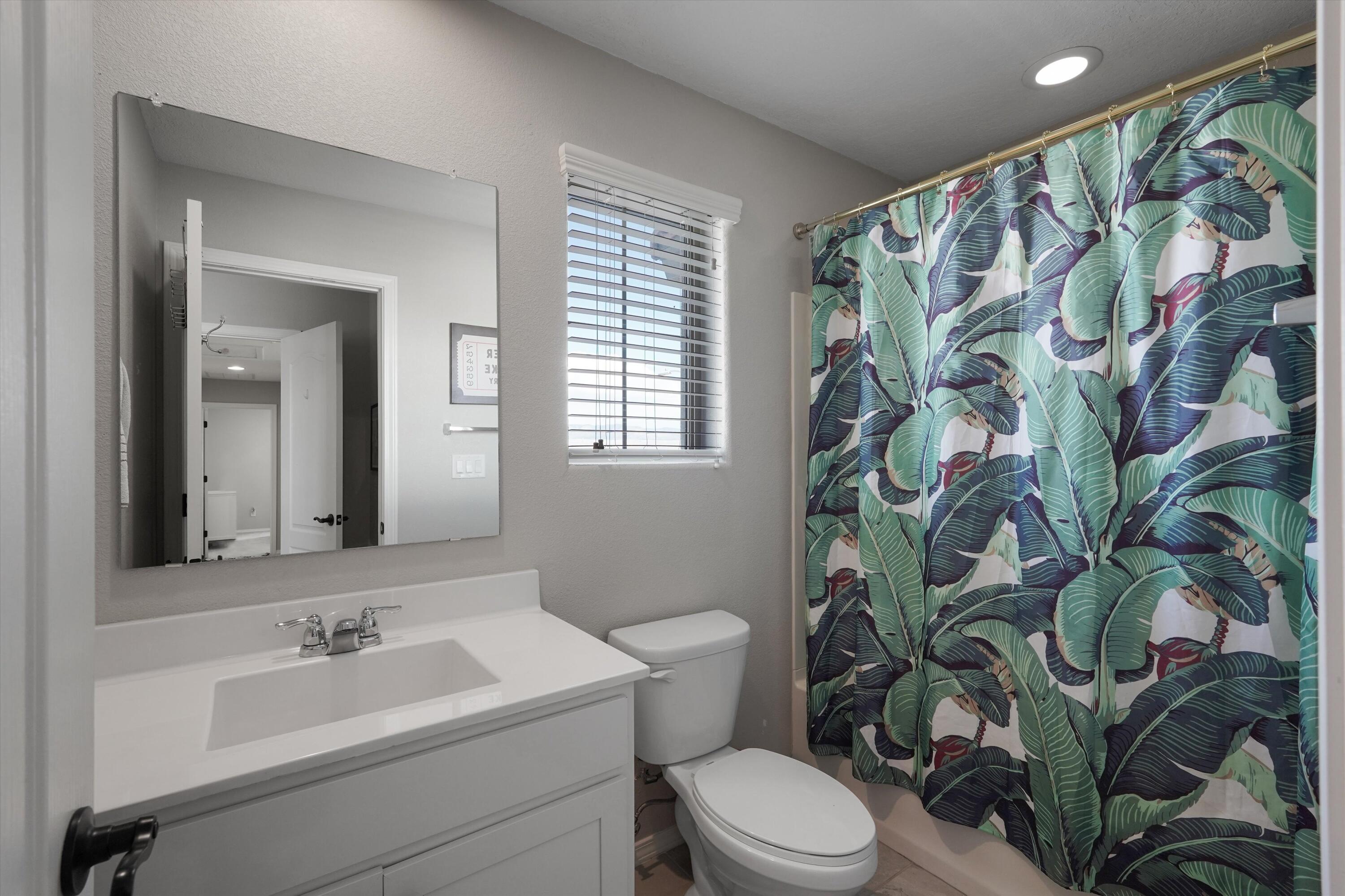 Photo 11 — 6123 Wyeth Drive SE