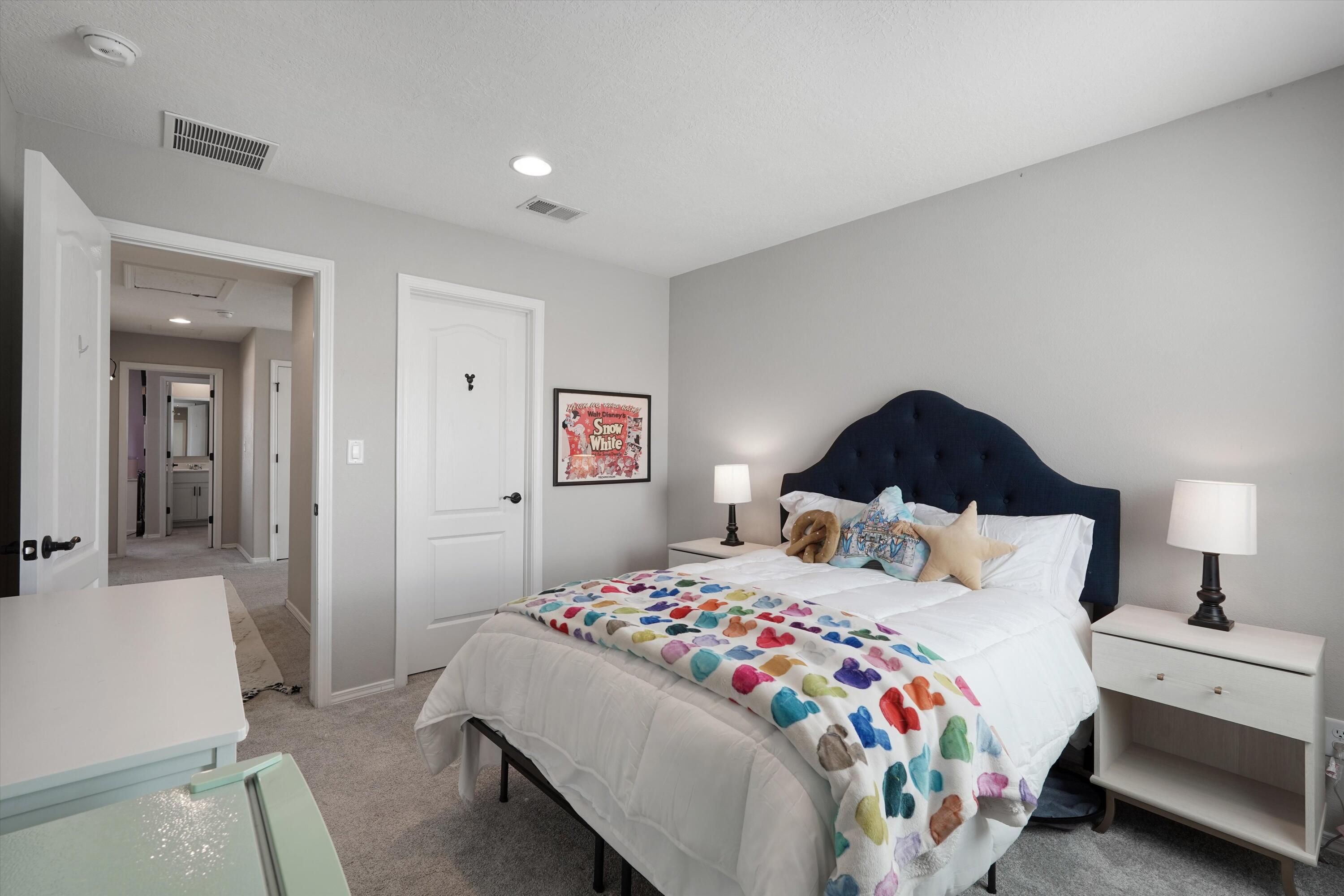 Photo 5 — 6123 Wyeth Drive SE