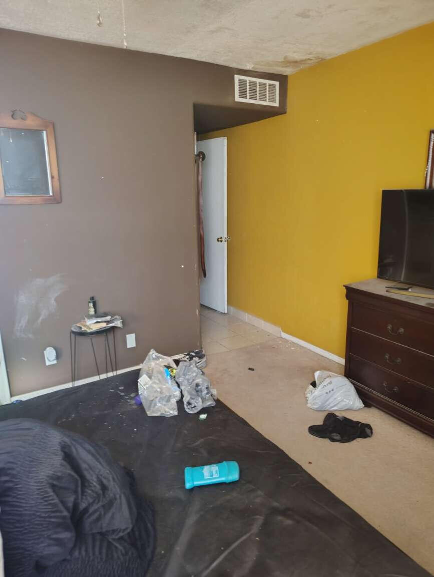 Photo 14 — 259 Pearl Drive NE