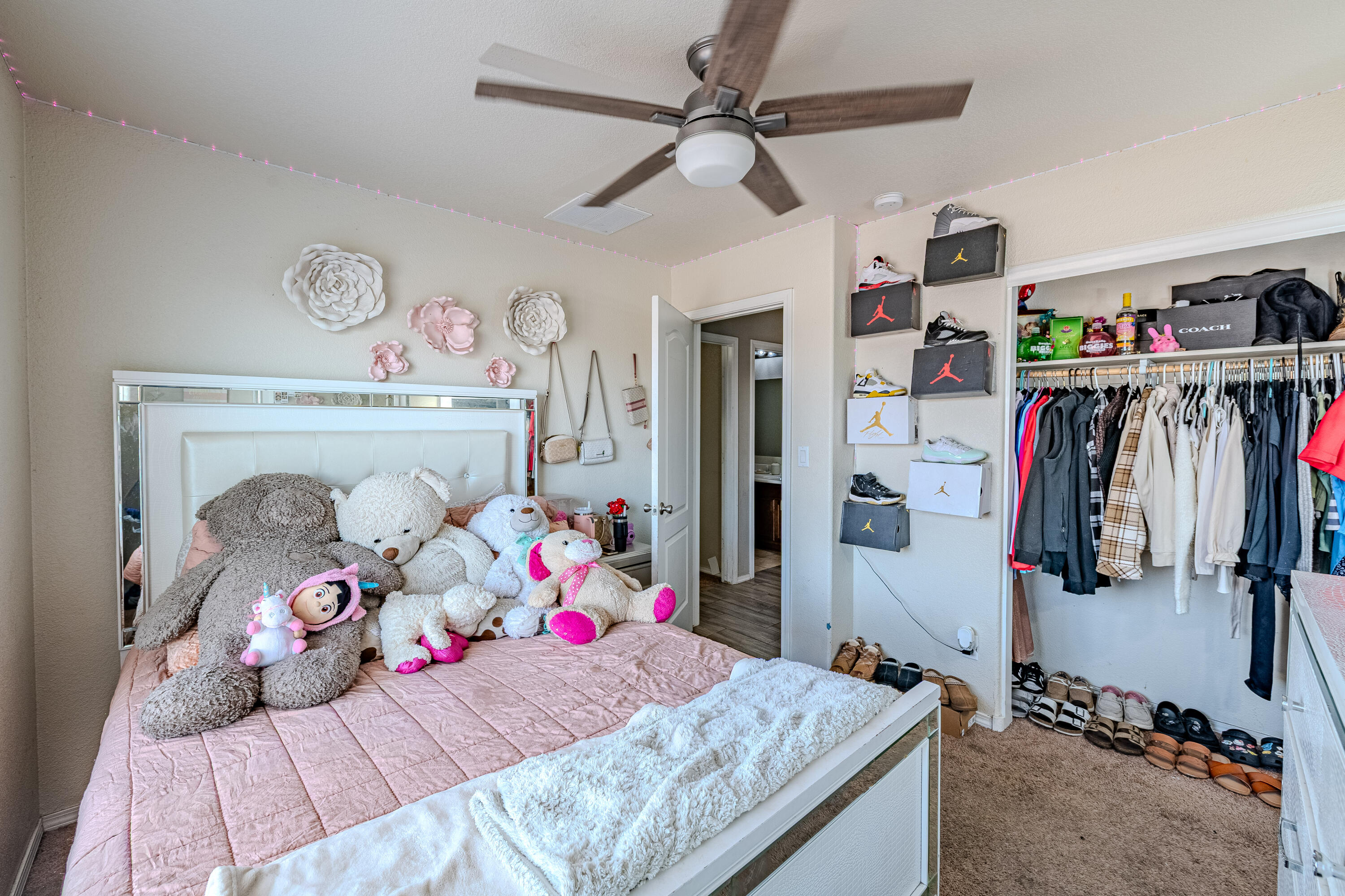 Photo 12 — 10005 Artemsia Avenue SW