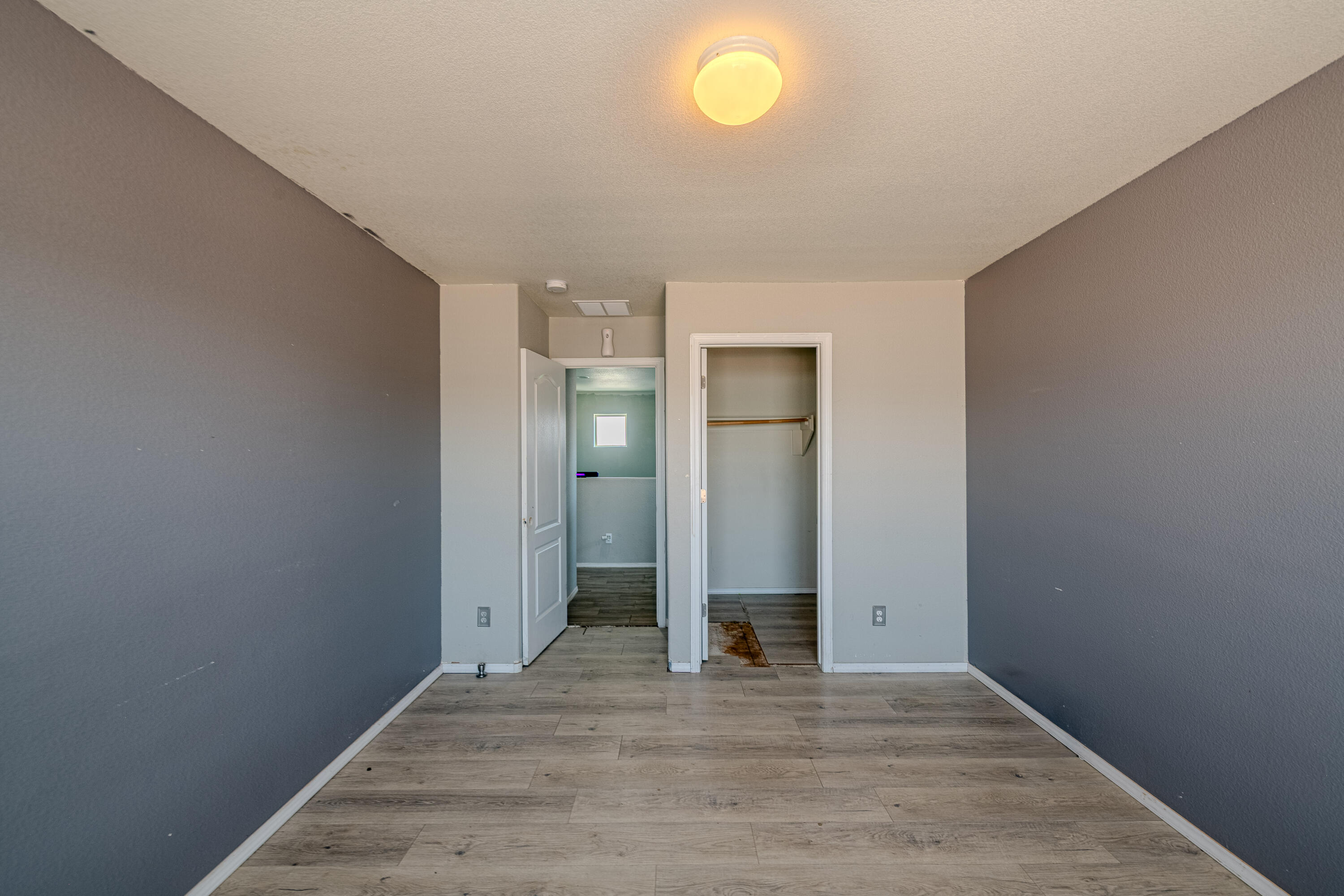 Photo 9 — 10005 Artemsia Avenue SW