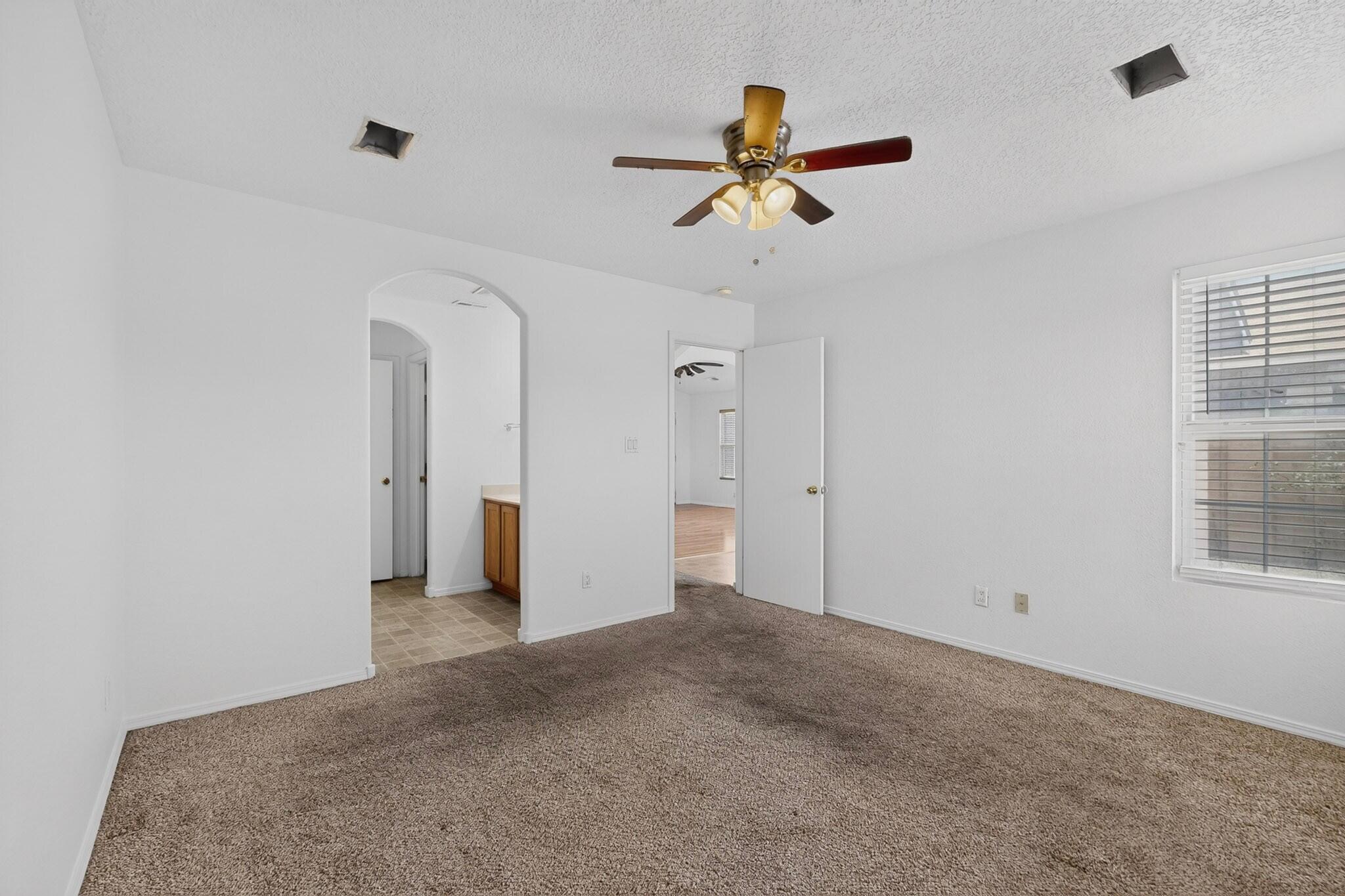 Photo 17 — 2035 Cielo Oeste Place NW