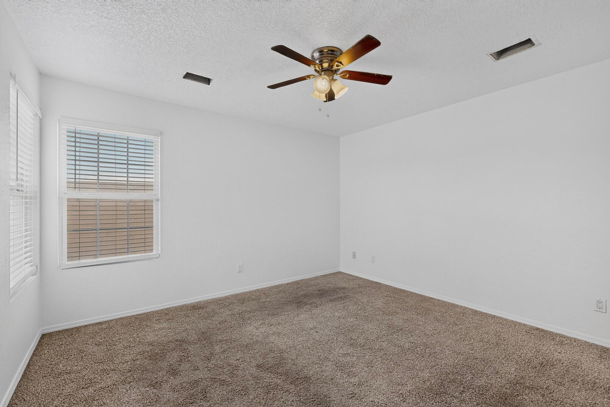Photo 13 — 2035 Cielo Oeste Place NW