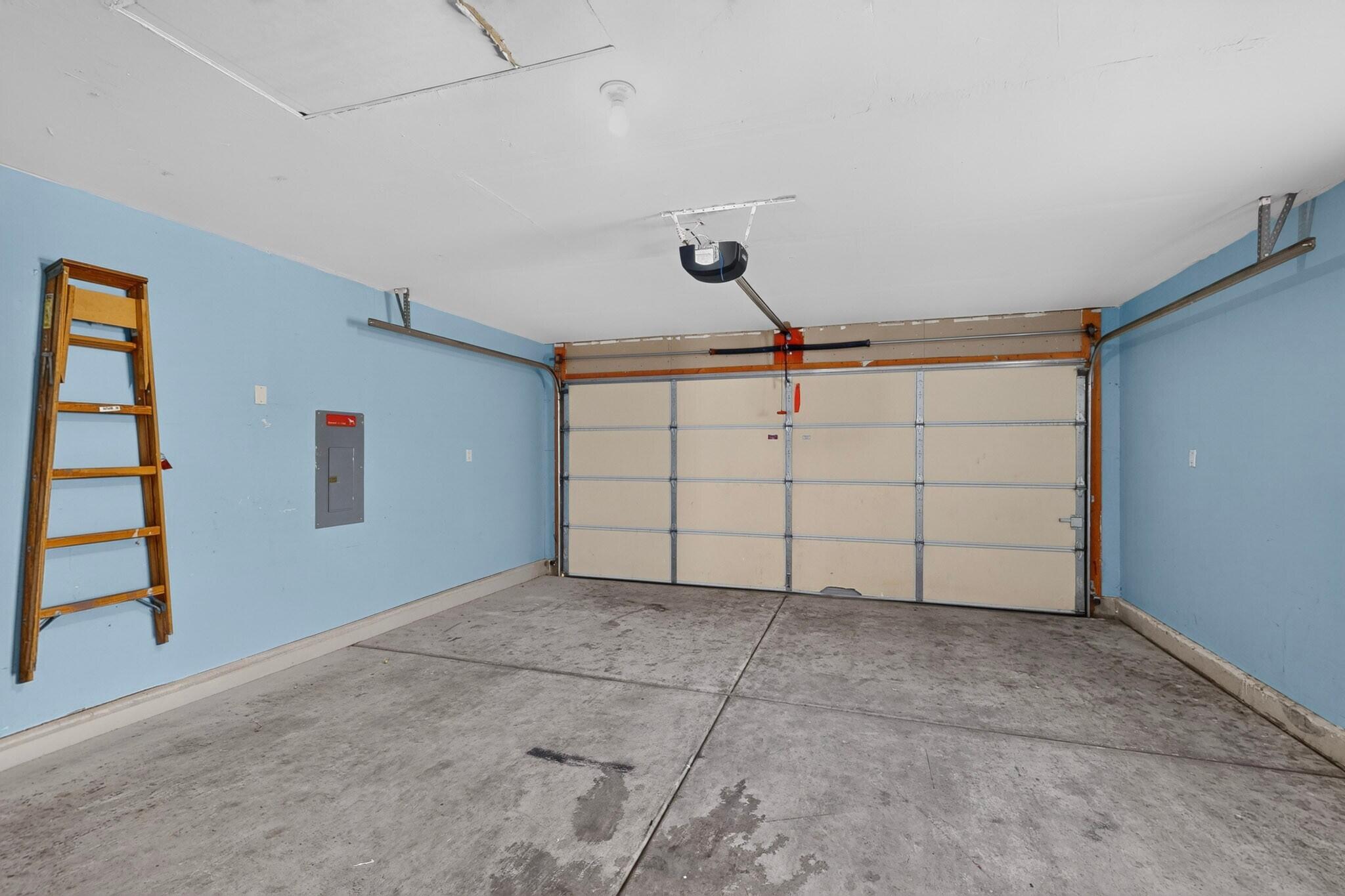 Photo 5 — 2035 Cielo Oeste Place NW