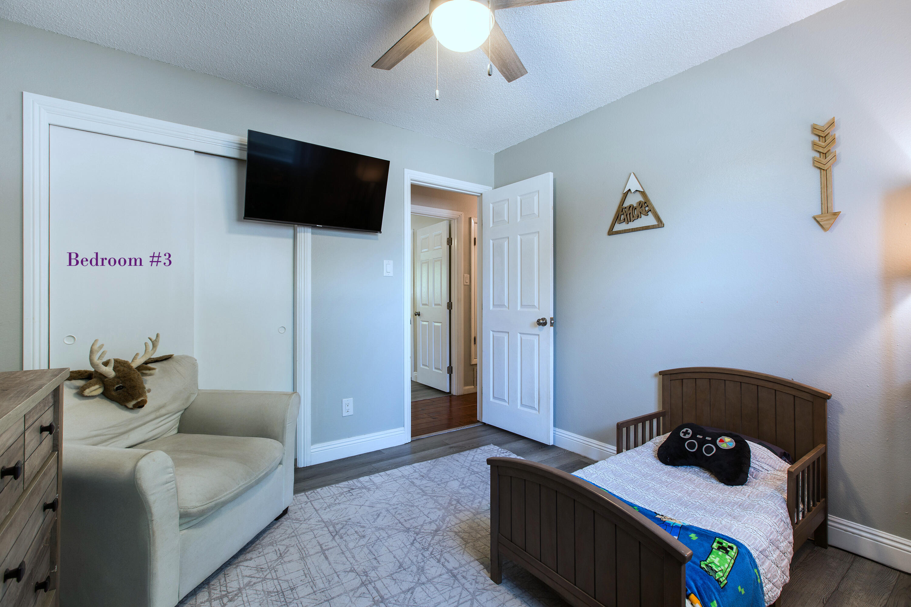 Photo 13 — 11609 Lexington Avenue NE
