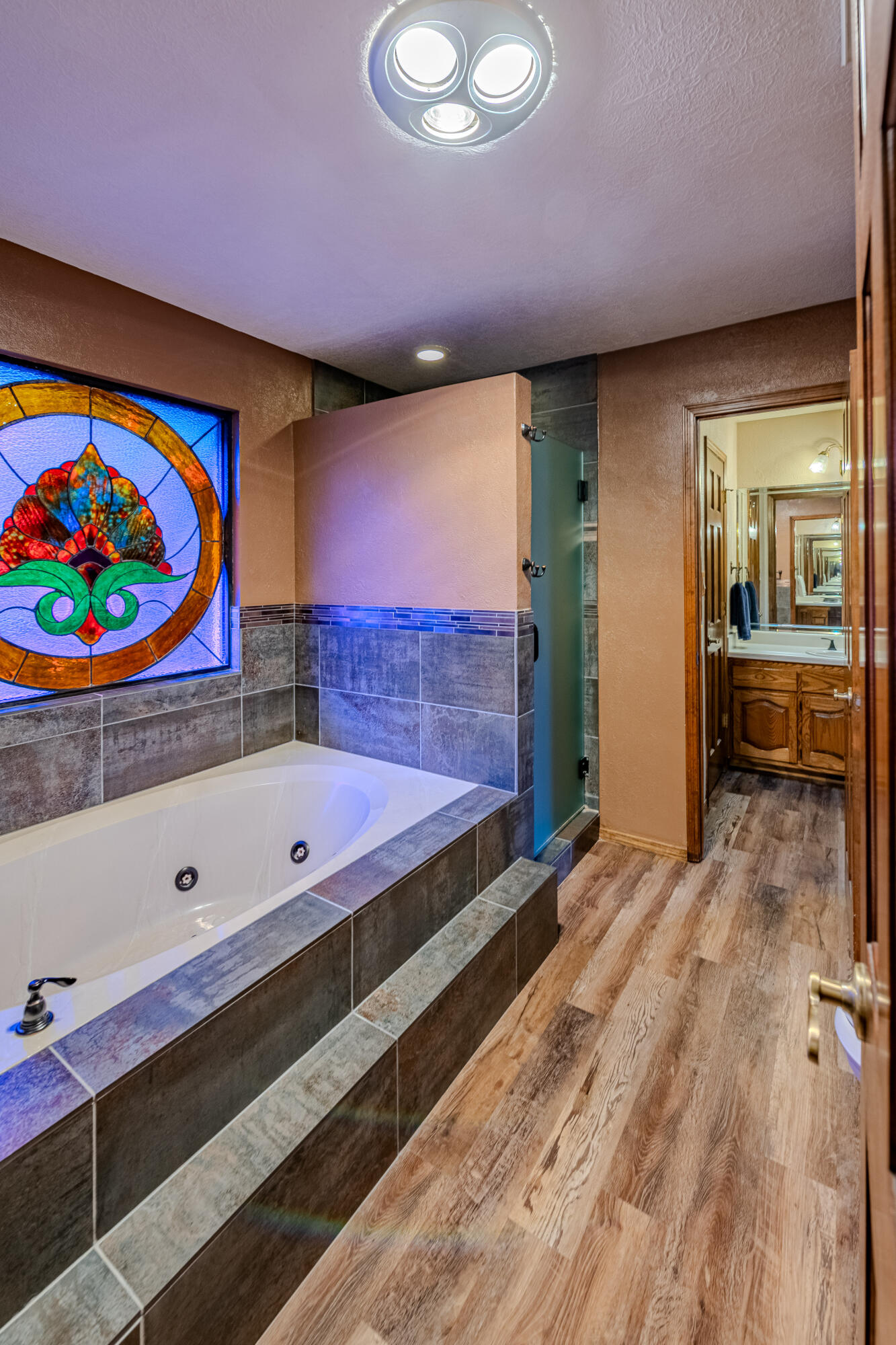 Photo 13 — 5709 Royal Oak Drive NE