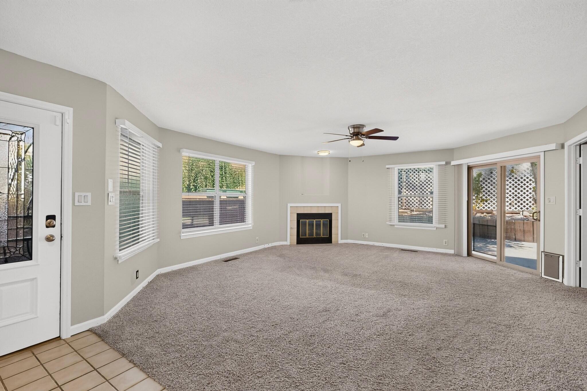 Photo 8 — 7715 WILLIAM MOYERS Avenue NE