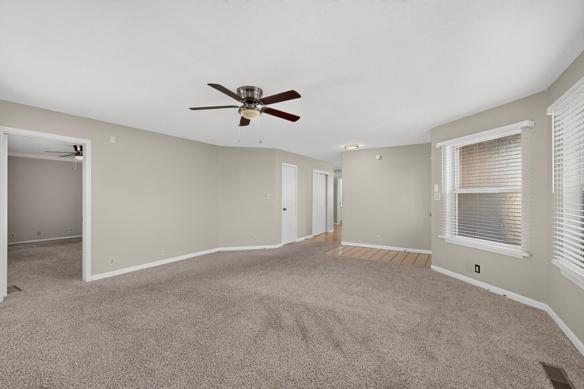 Photo 10 — 7715 WILLIAM MOYERS Avenue NE