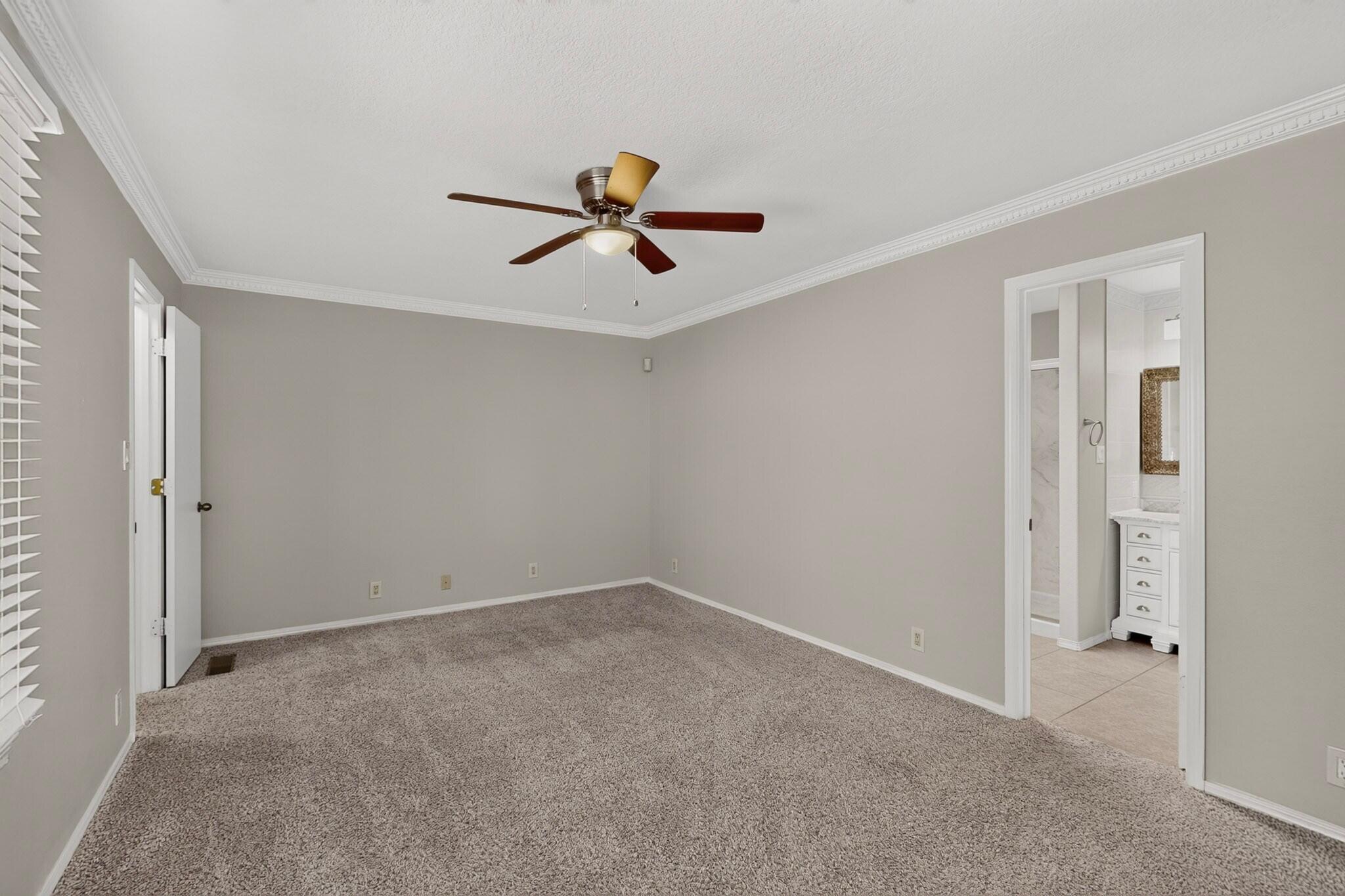 Photo 12 — 7715 WILLIAM MOYERS Avenue NE