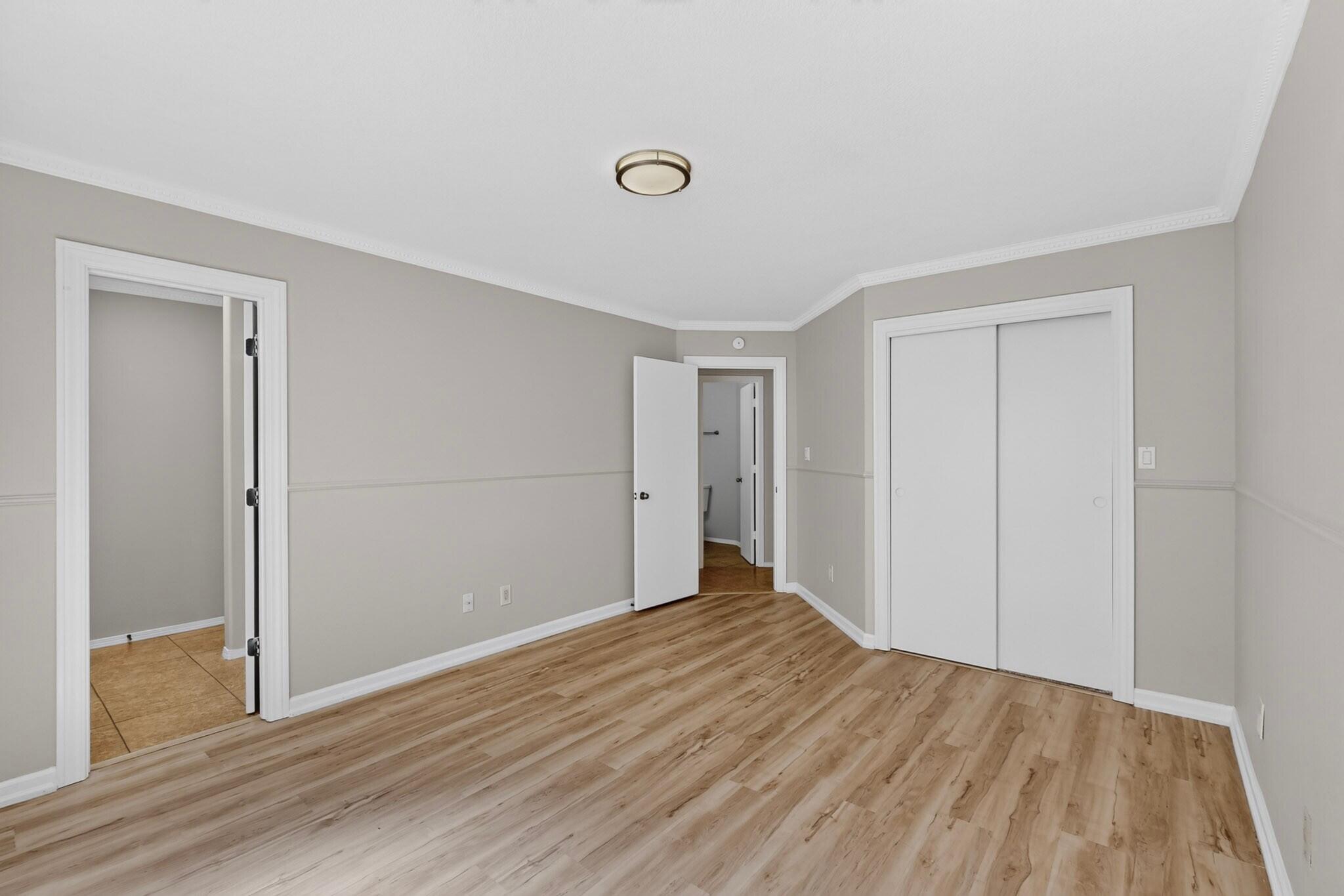 Photo 19 — 7715 WILLIAM MOYERS Avenue NE