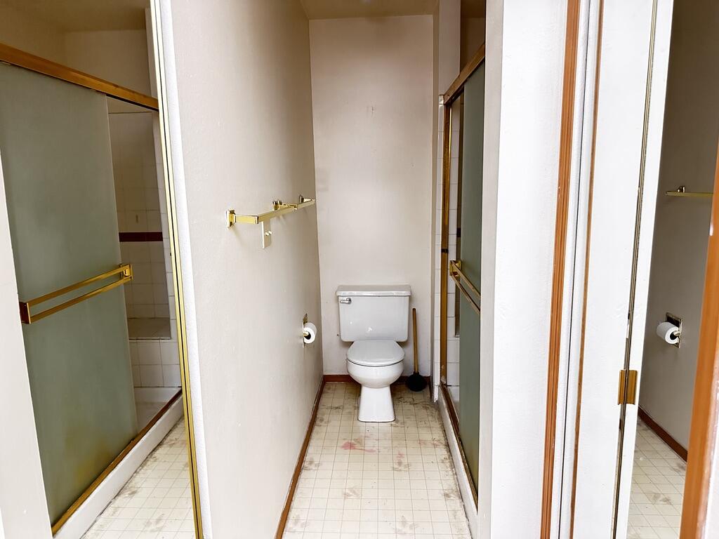 Photo 10 — 819 Country Club Drive SE APT 2B