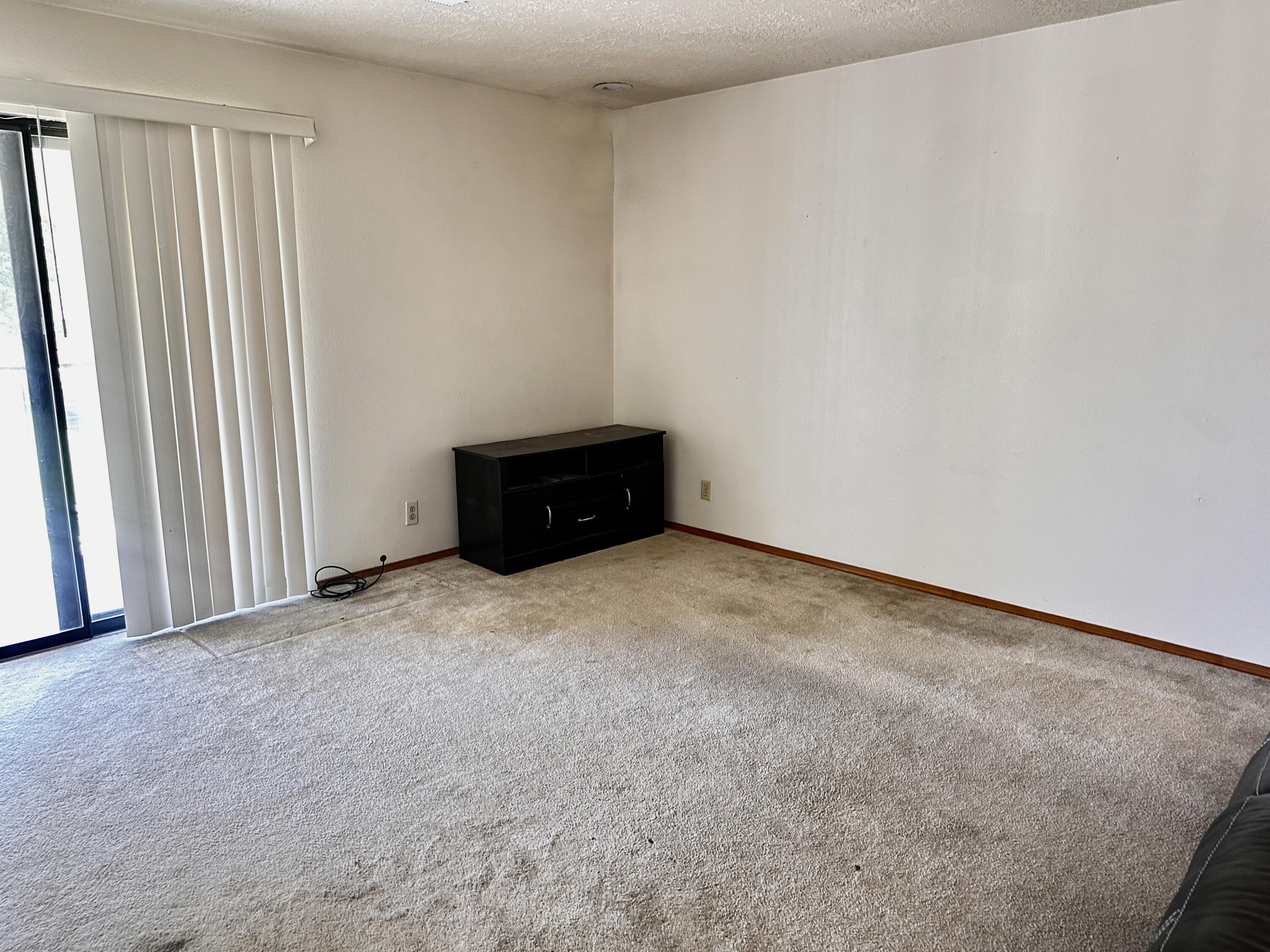 Photo 20 — 819 Country Club Drive SE APT 2B