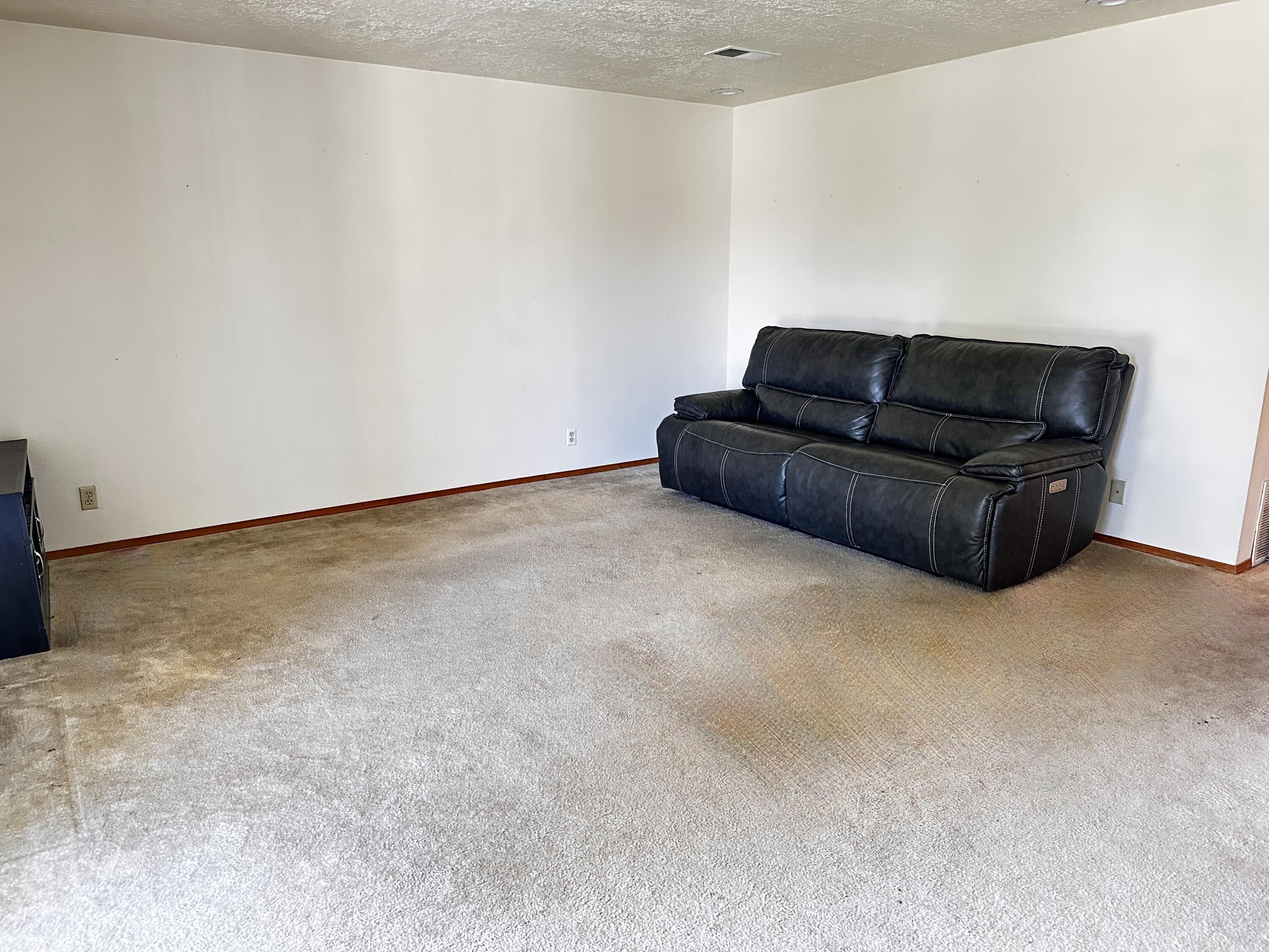 Photo 19 — 819 Country Club Drive SE APT 2B