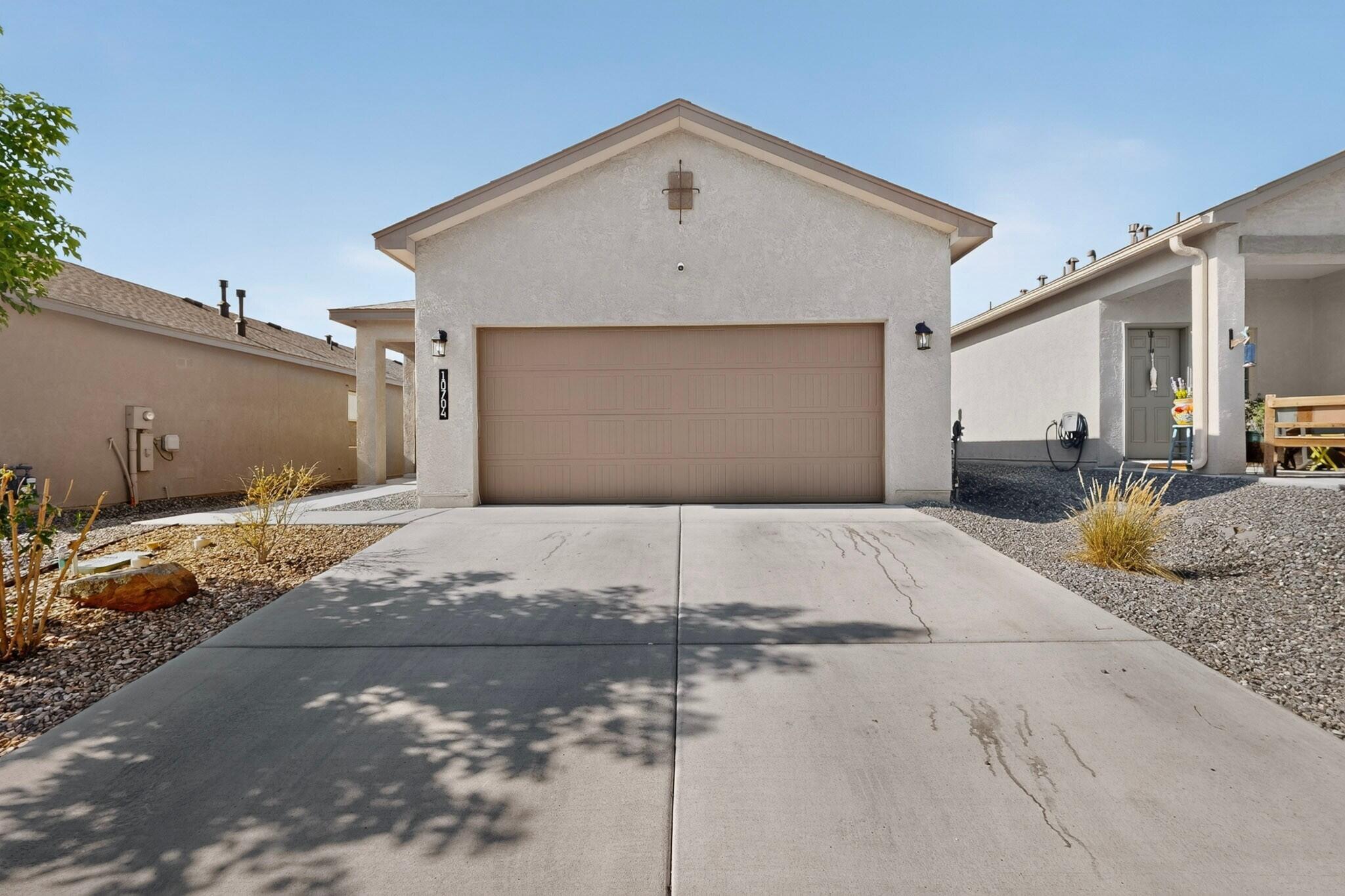 Photo 2 — 10704 Hopewell Lane SW