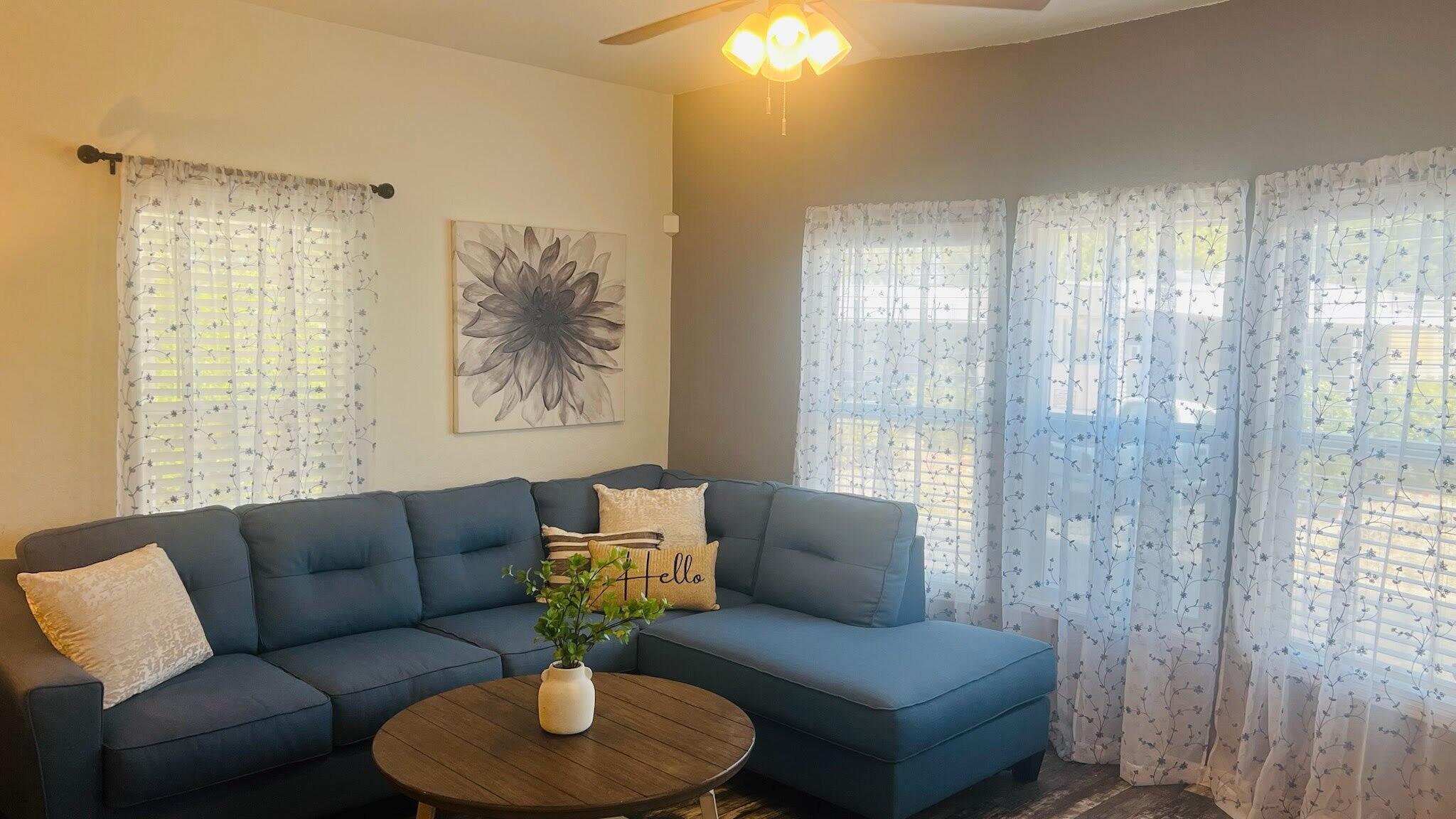 Photo 4 — 583 Elk Drive SE