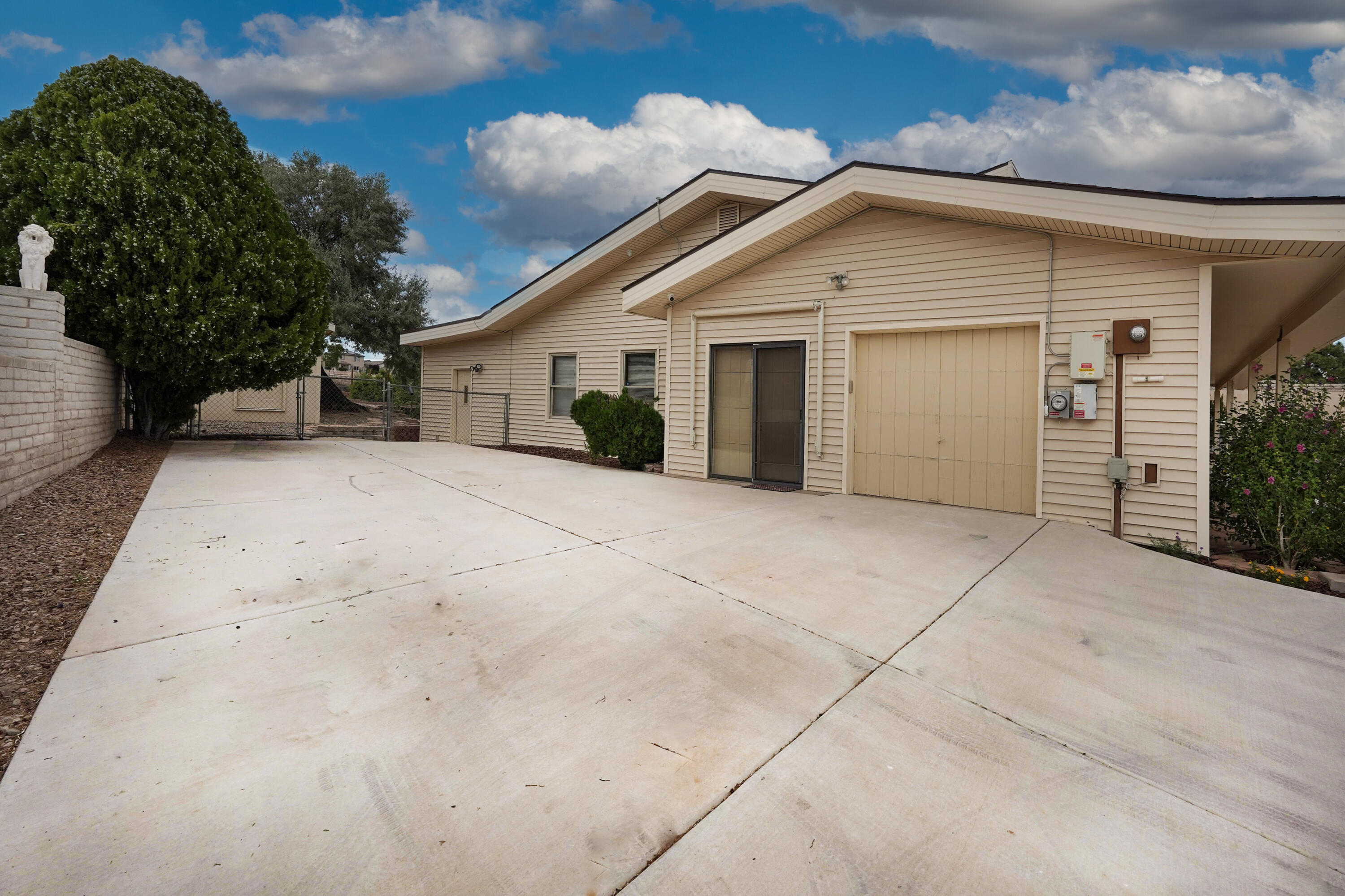 Photo 9 — 3507 Saint Andrews Drive SE